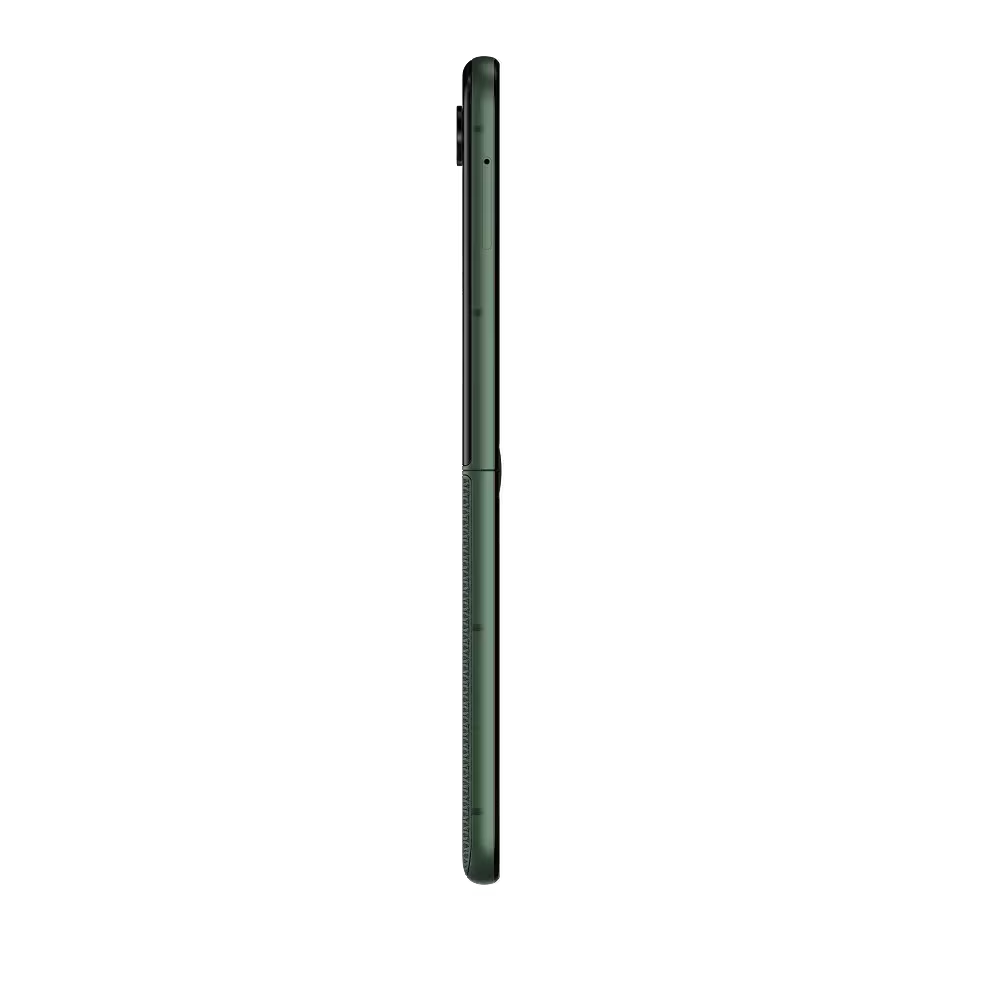 Vista lateral de un smartphone oscuro con un borde verde delgado.
