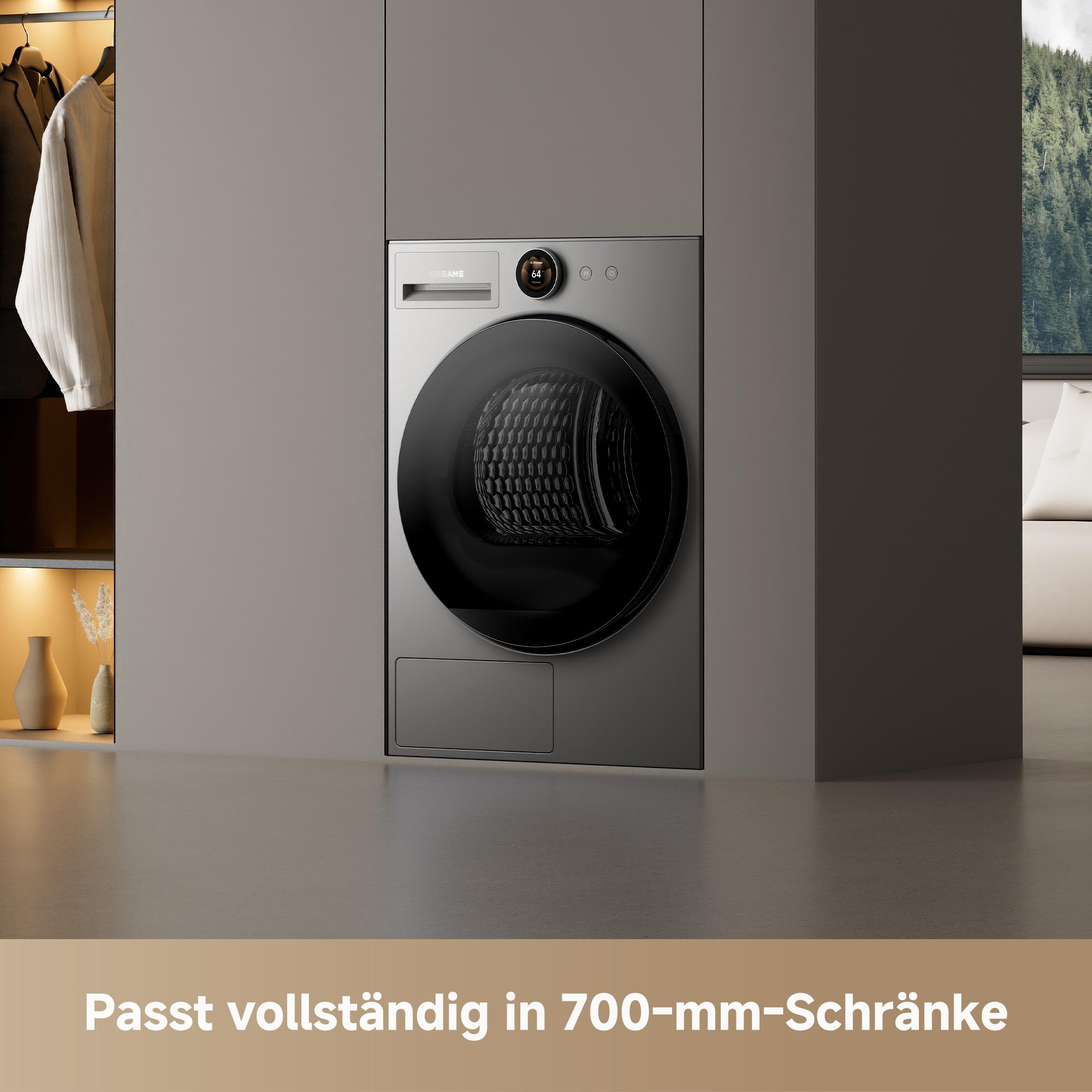 Ein eleganter, silberner Trockner steht in einem modernen Schrank neben Kleidung und Vasen.