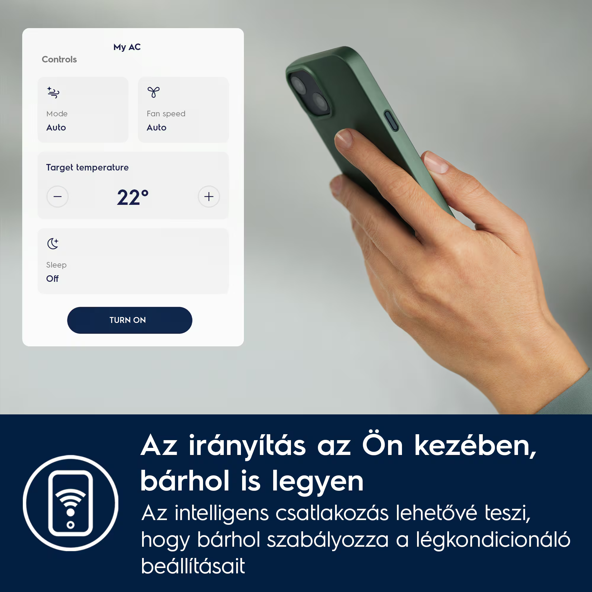 Egy kéz klímavezérlő alkalmazást tartalmazó okostelefont tart. A hőmérséklet 22 fokra van állítva.