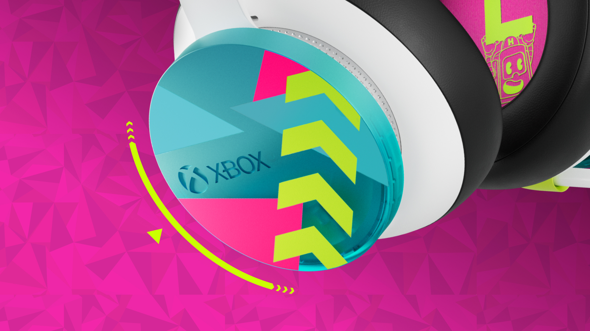 Xbox fejhallgató részletképe türkiz, rózsaszín és limezöld díszítéssel, rózsaszín geometrikus háttéren.