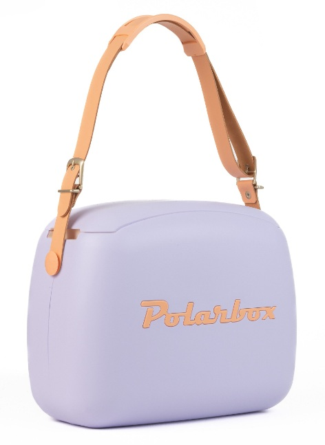 Liliowa torba Polarbox z brązowym skórzanym paskiem i złotymi klamrami.