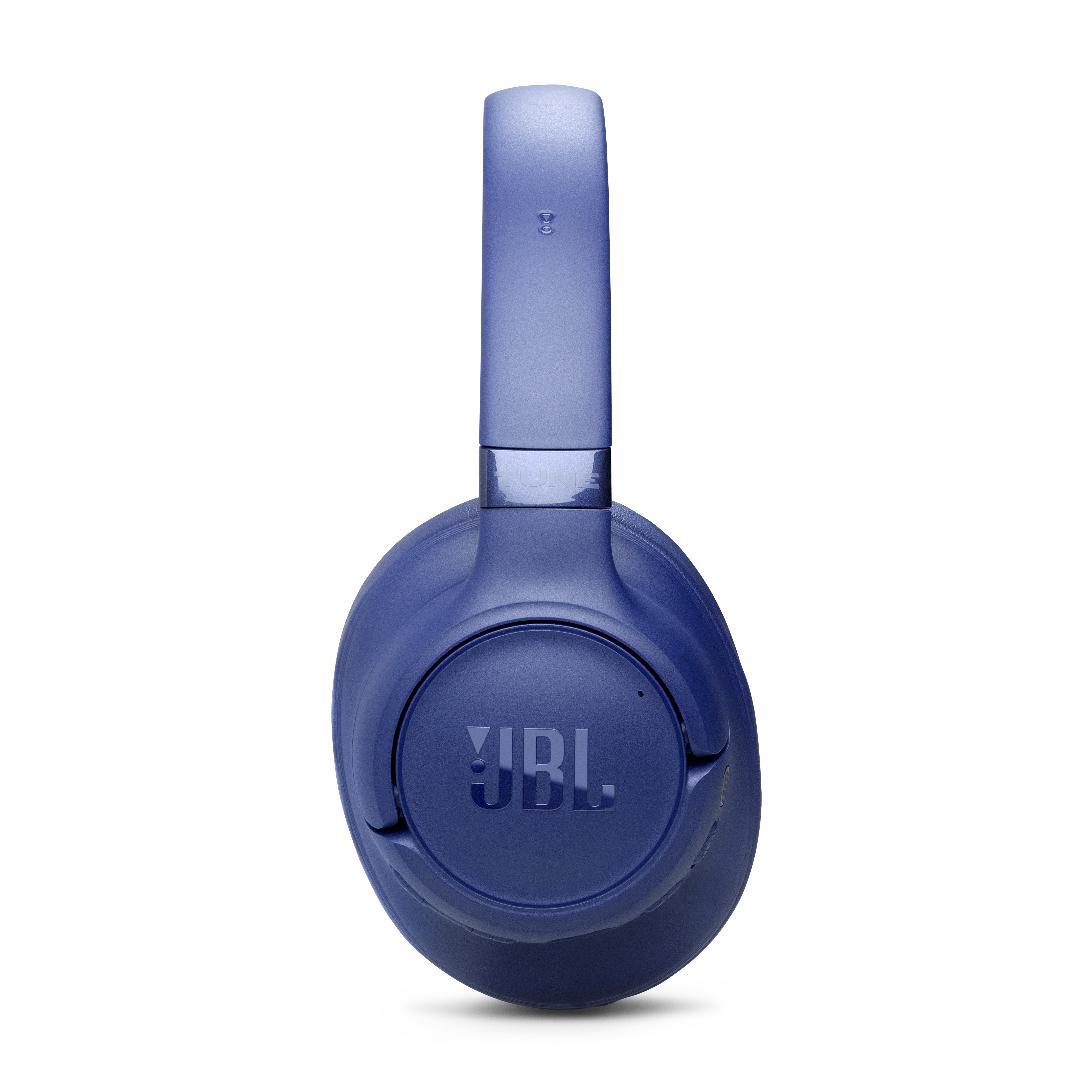 Ein blauer JBL Kopfhörer mit über dem Ohr liegenden Ohrmuscheln, frontal gezeigt.