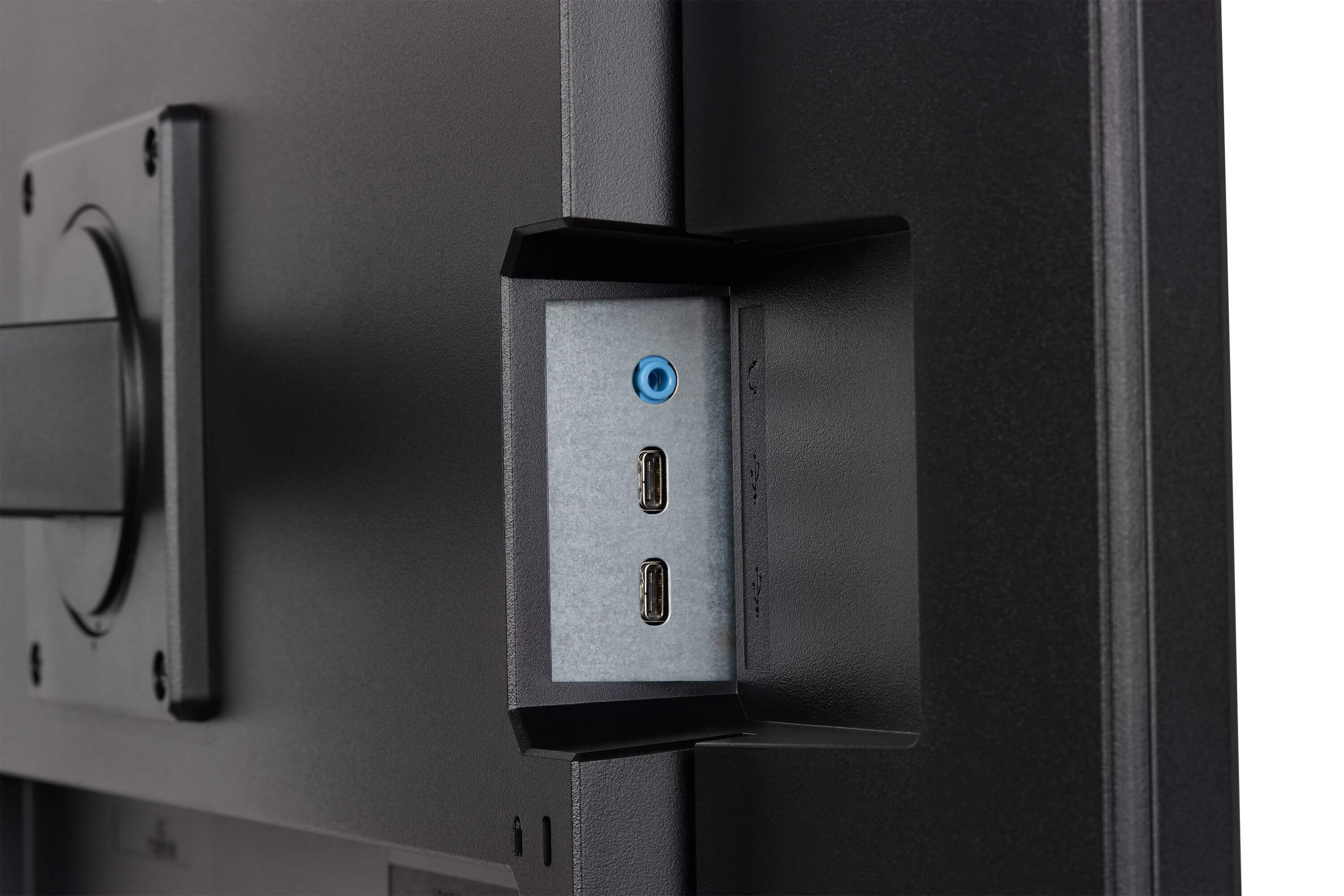 Obszar połączeń z niebieskim gniazdem audio i dwoma portami USB-C.
