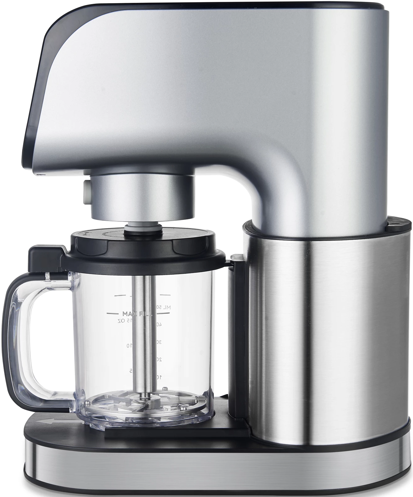 Impastatrice argento con caraffa trasparente e coperchio nero. Elettrodomestico moderno.
