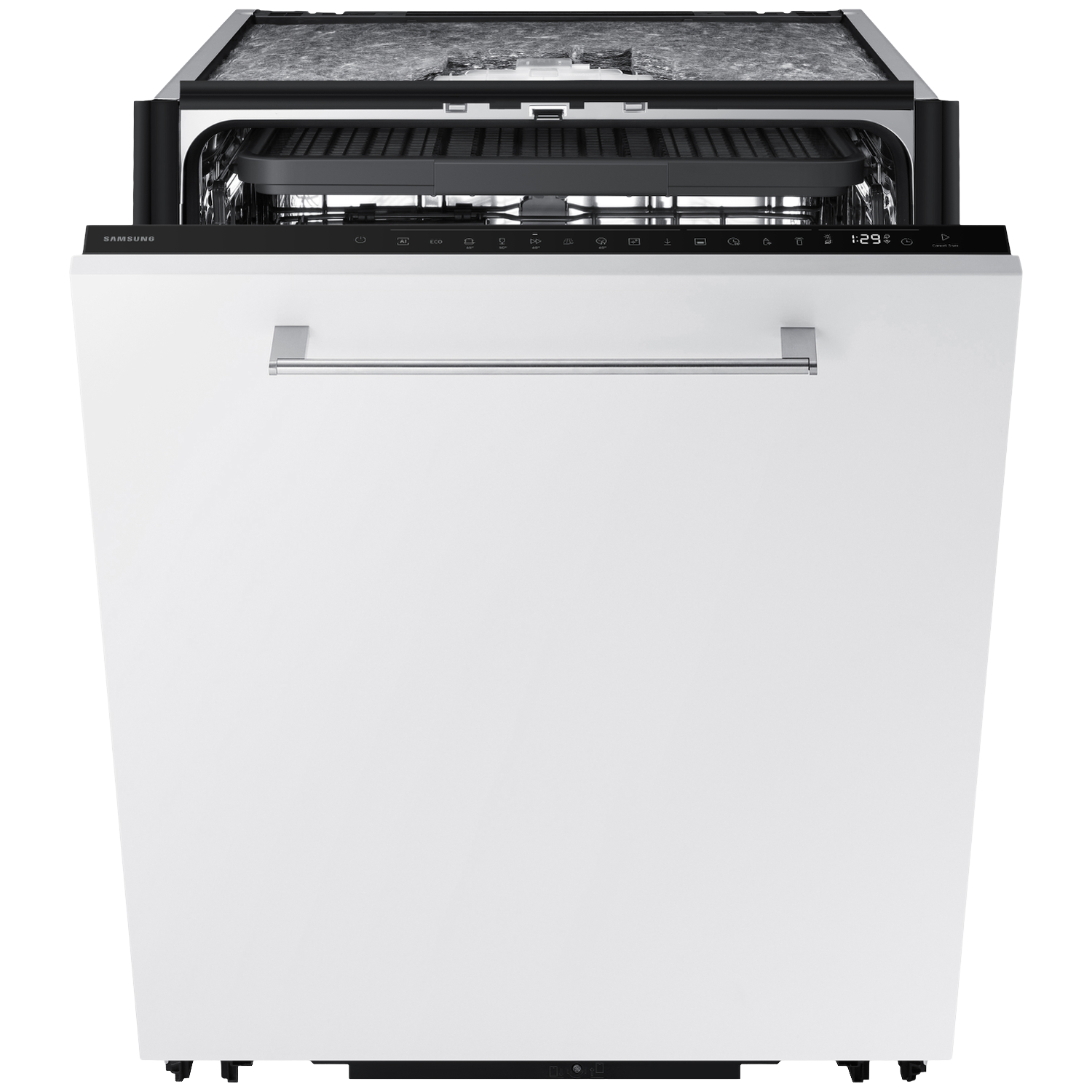 Open witte vaatwasser met zilveren handvat en bedieningspaneel.
