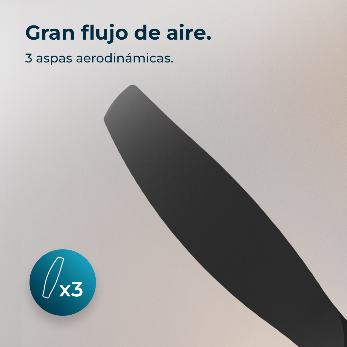 Una aspa de ventilador negra sobre fondo claro con texto.