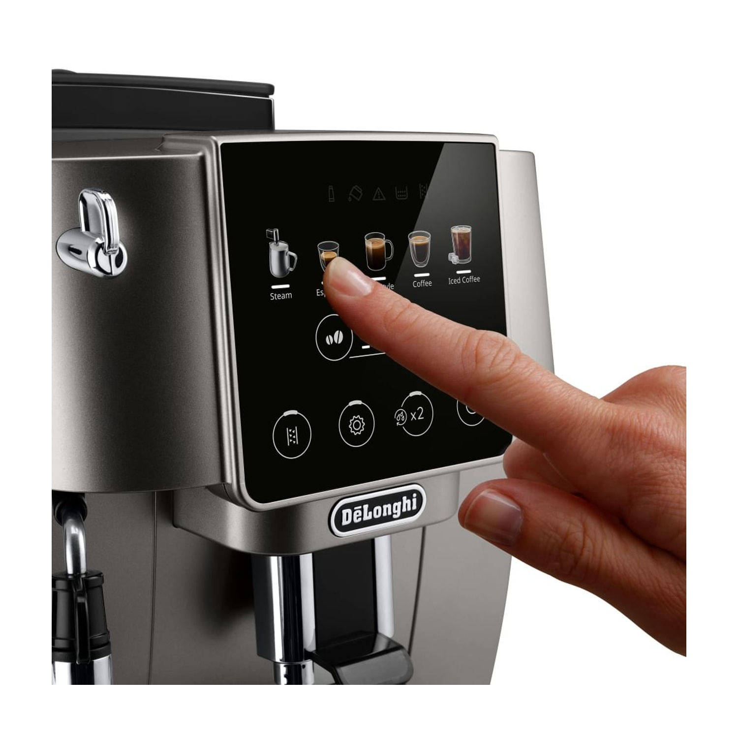 Una mano tocca il touchscreen di una macchina da caffè con opzioni di bevande.