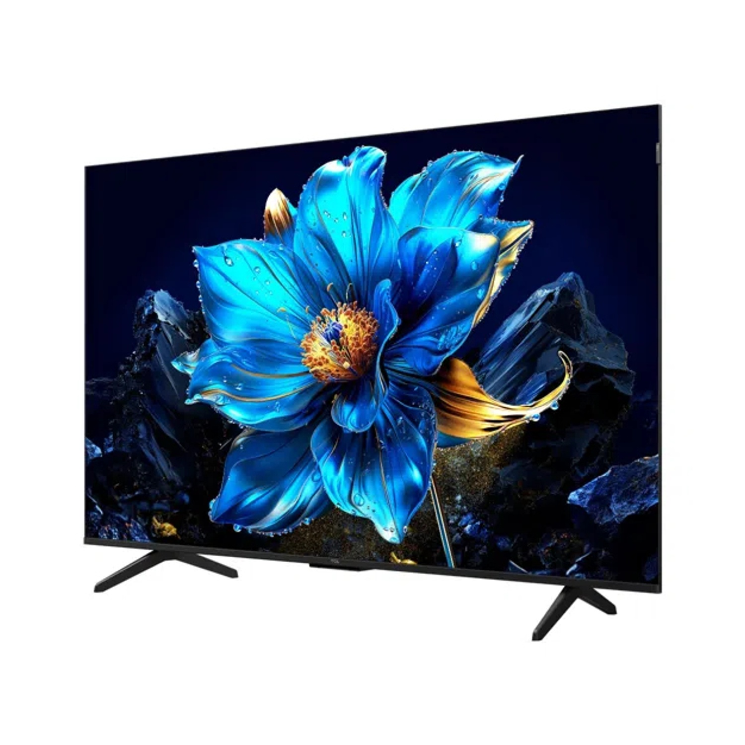 Un televisore moderno con un fiore blu sullo schermo su sfondo scuro.