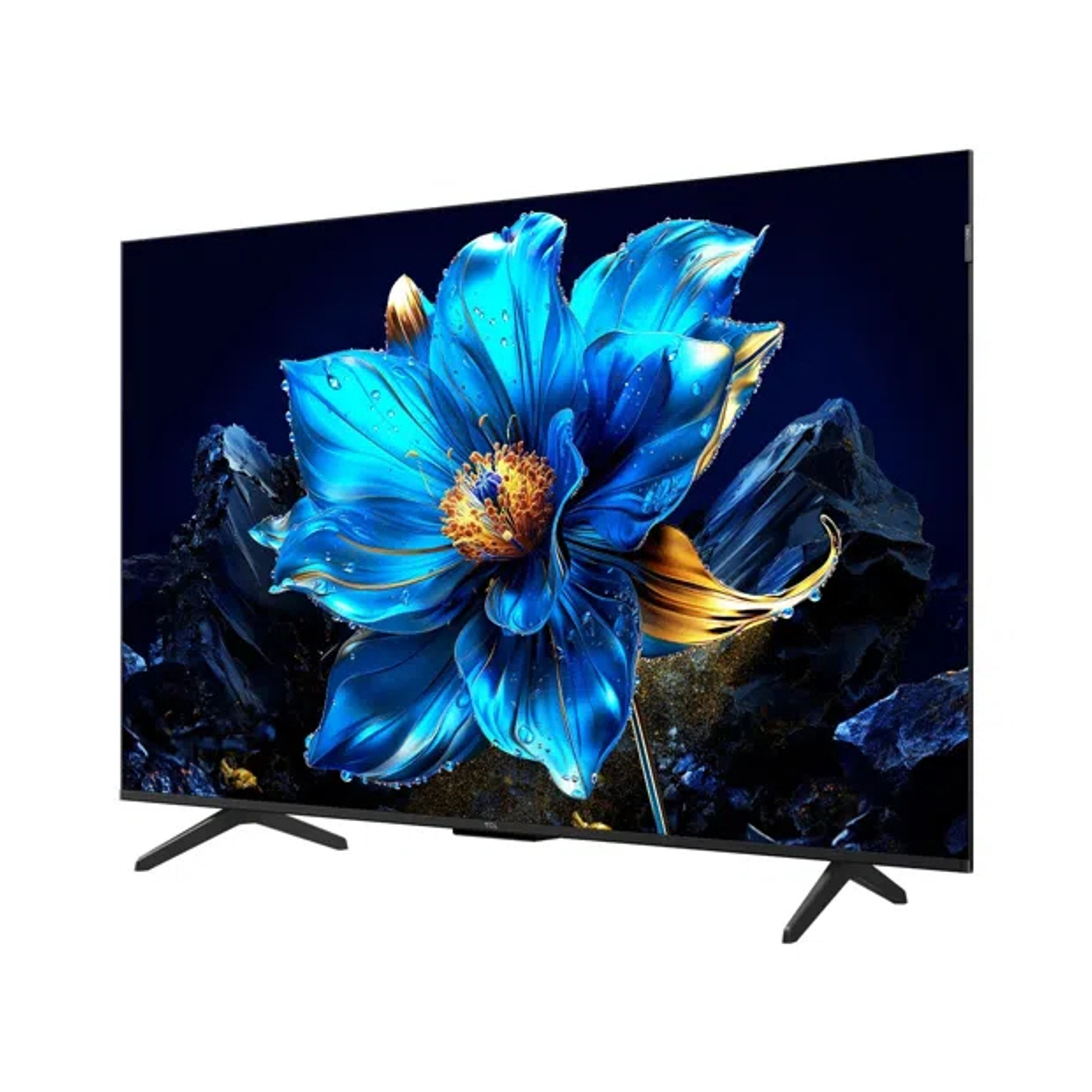 Una TV moderna mostra un'immagine di fiore blu dettagliata su sfondo scuro.