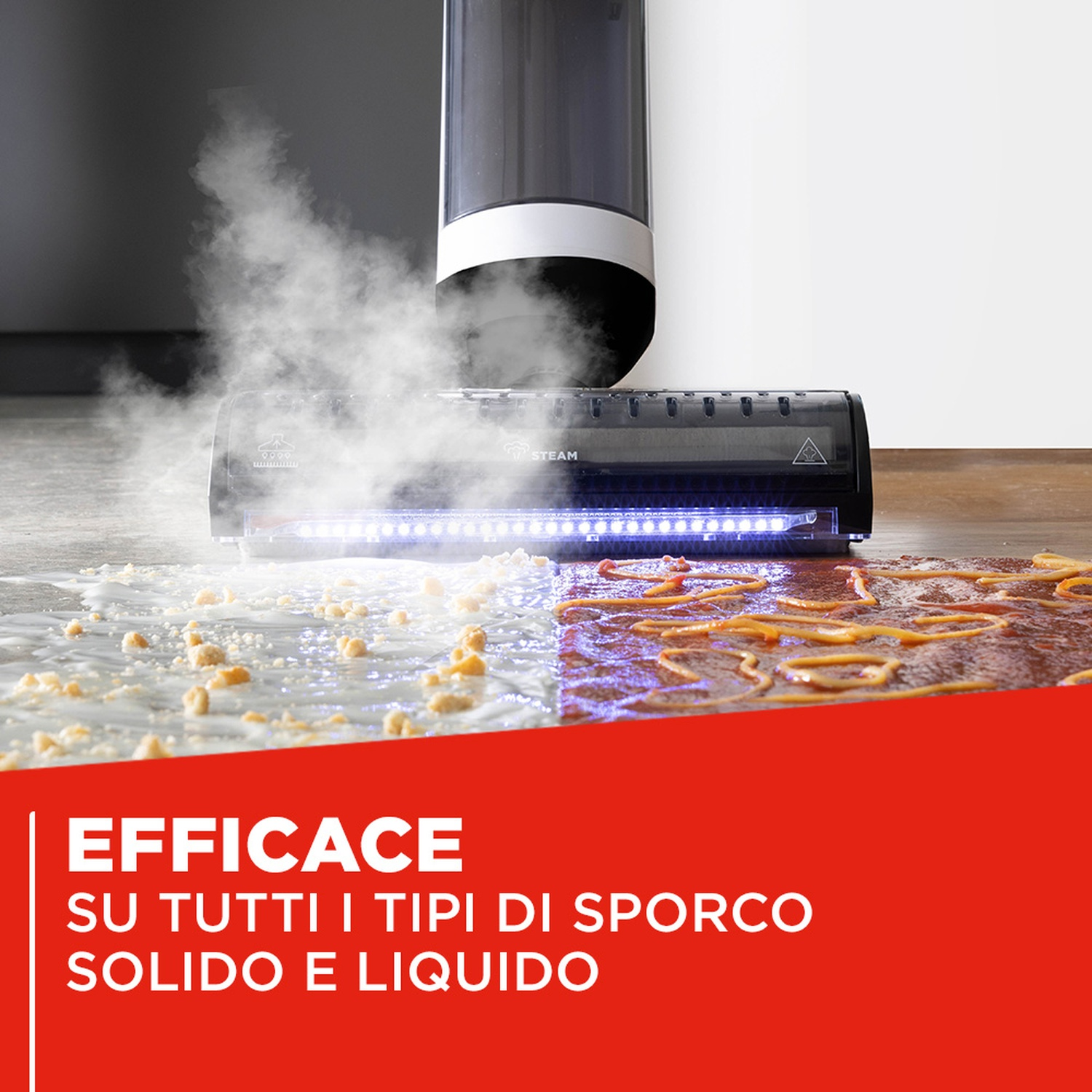 Lavapavimenti a vapore pulisce liquidi e solidi dal pavimento.