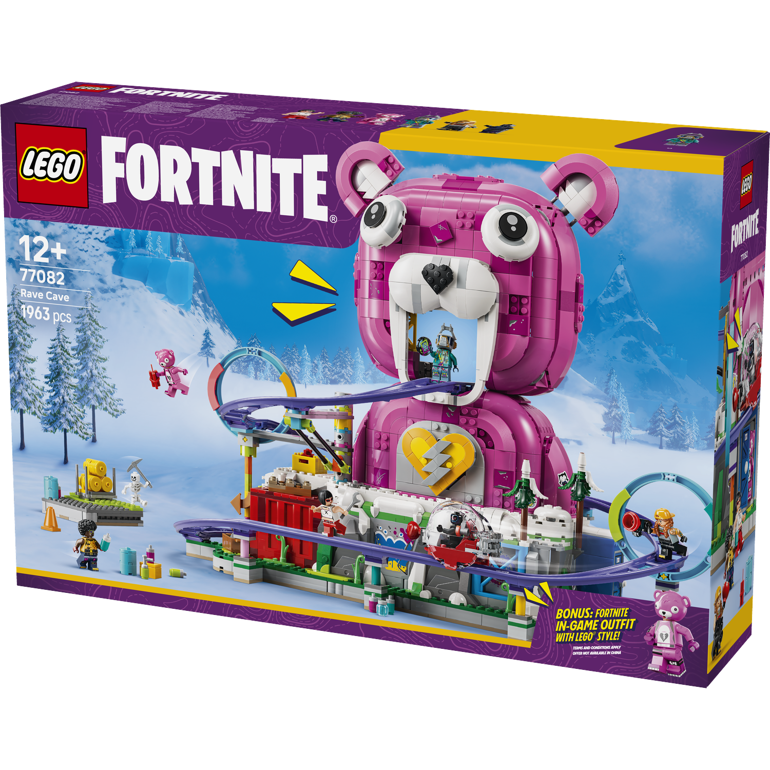 LEGO Fortnite set met roze berenkop en achtbaan in besneeuwd landschap.