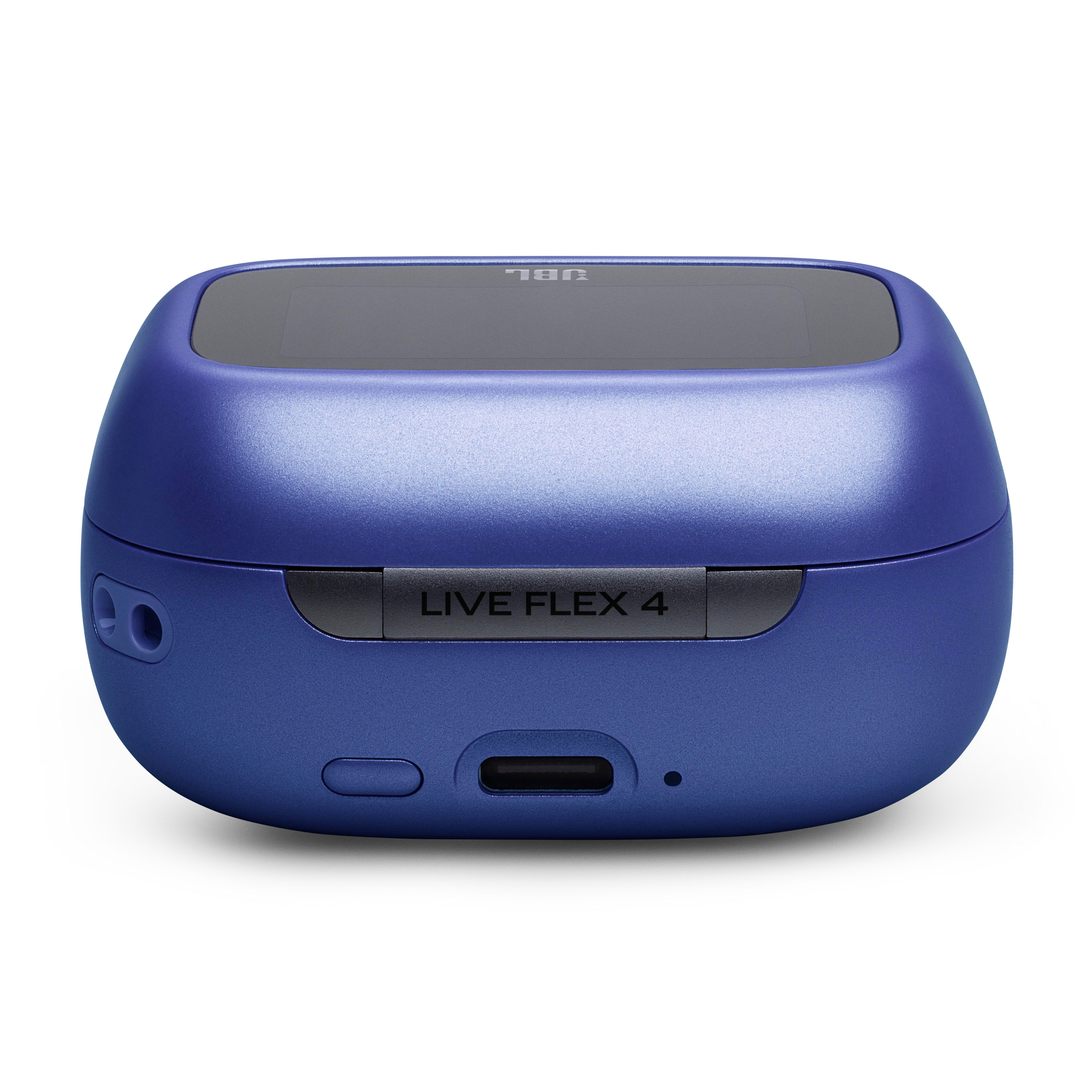 Blaue JBL Live Flex 4 Ladehülle mit USB-C-Anschluss und JBL-Logo.