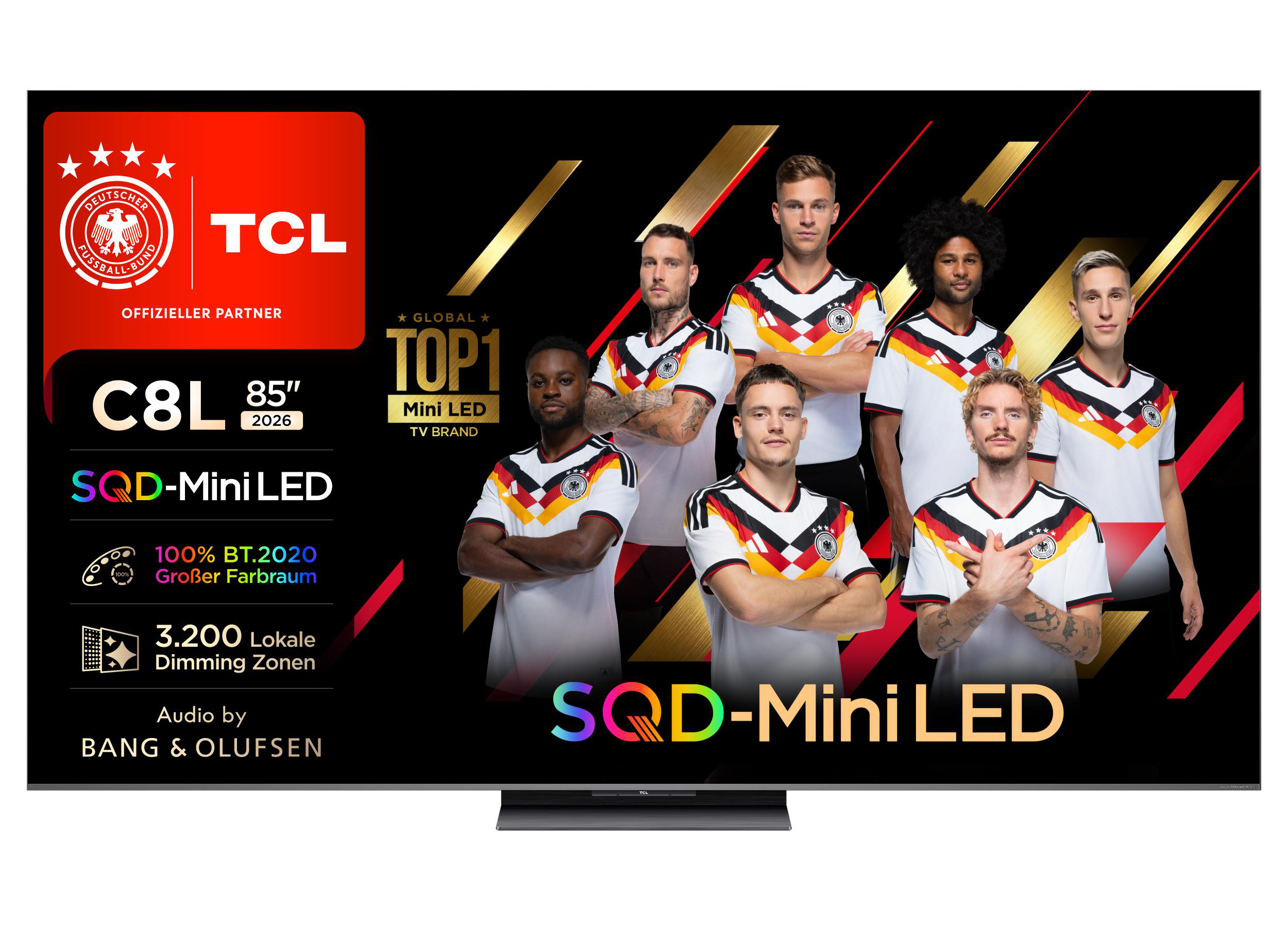 TCL Fernseher mit deutschen Fußballspielern in Trikots, mit Produktmerkmalen.