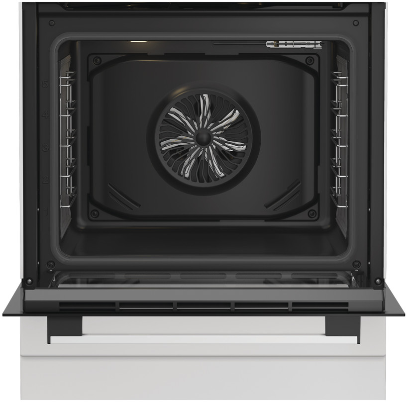 Intérieur de four encastré ouvert avec ventilateur et grilles. Noir à l'intérieur, blanc à l'extérieur.