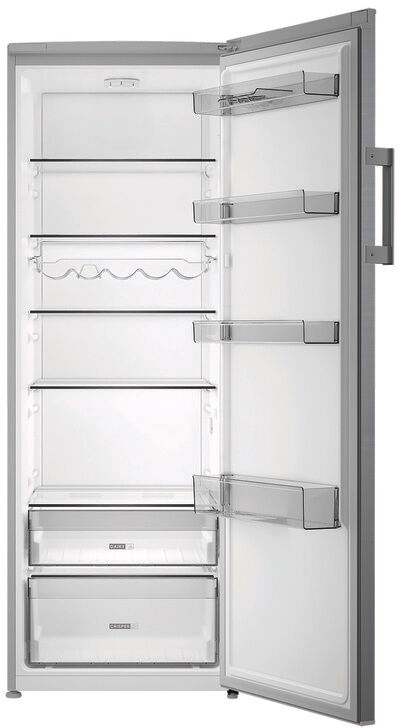 Ein leerer, offener Kühlschrank mit Glasböden, Flaschenablage und zwei Schubladen.