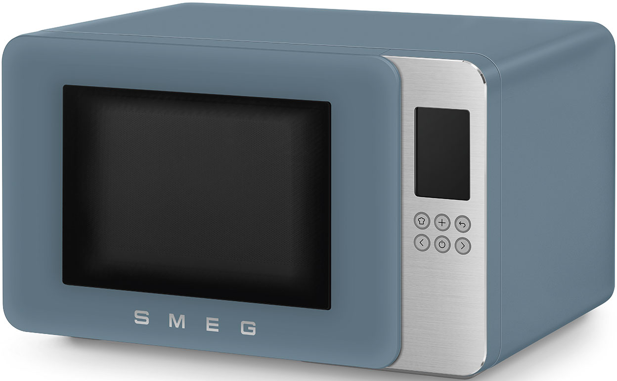 Un micro-ondes SMEG bleu avec panneau argenté et écran numérique noir.