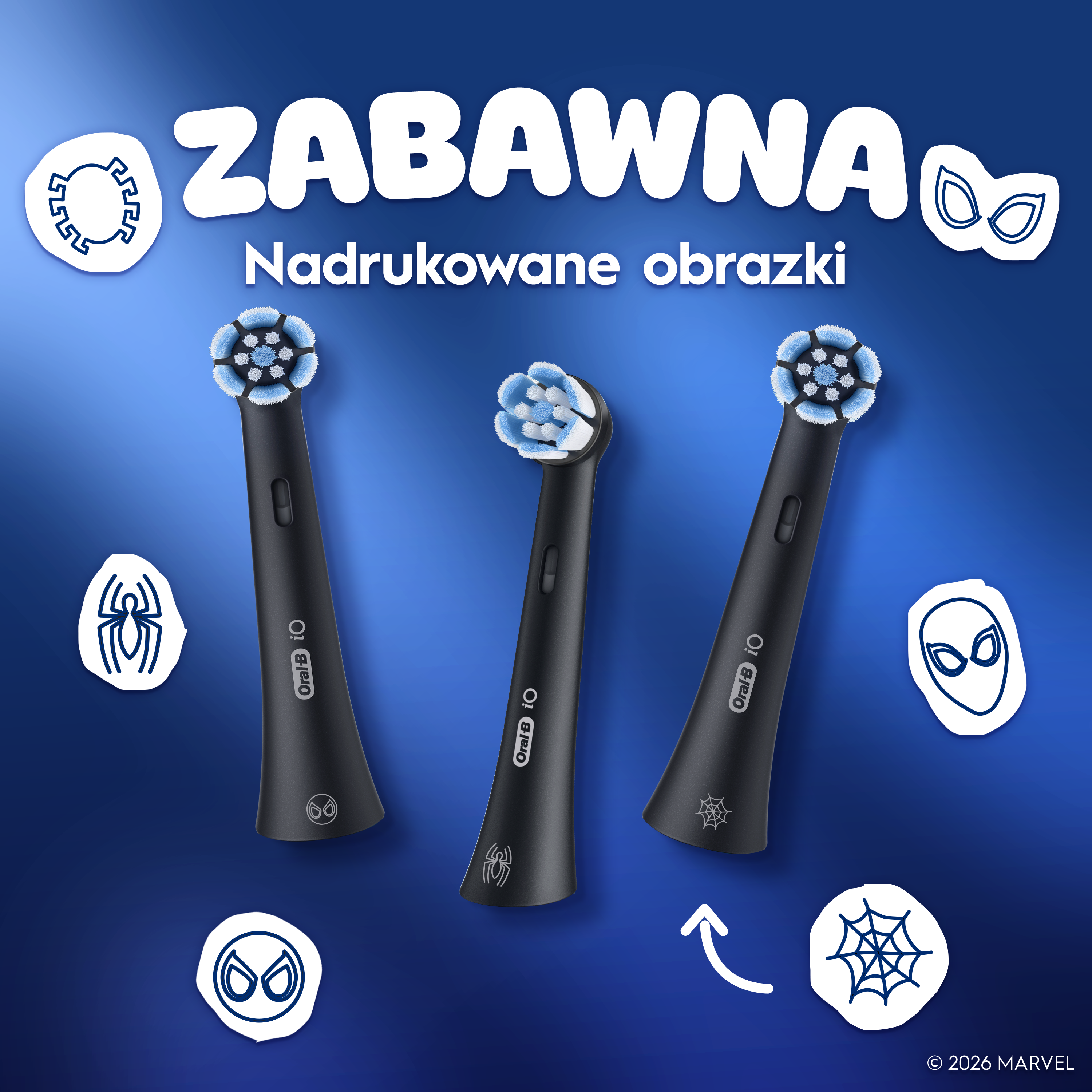 Trzy końcówki szczoteczki Oral-B iO z motywami Spidermana na niebieskim tle.