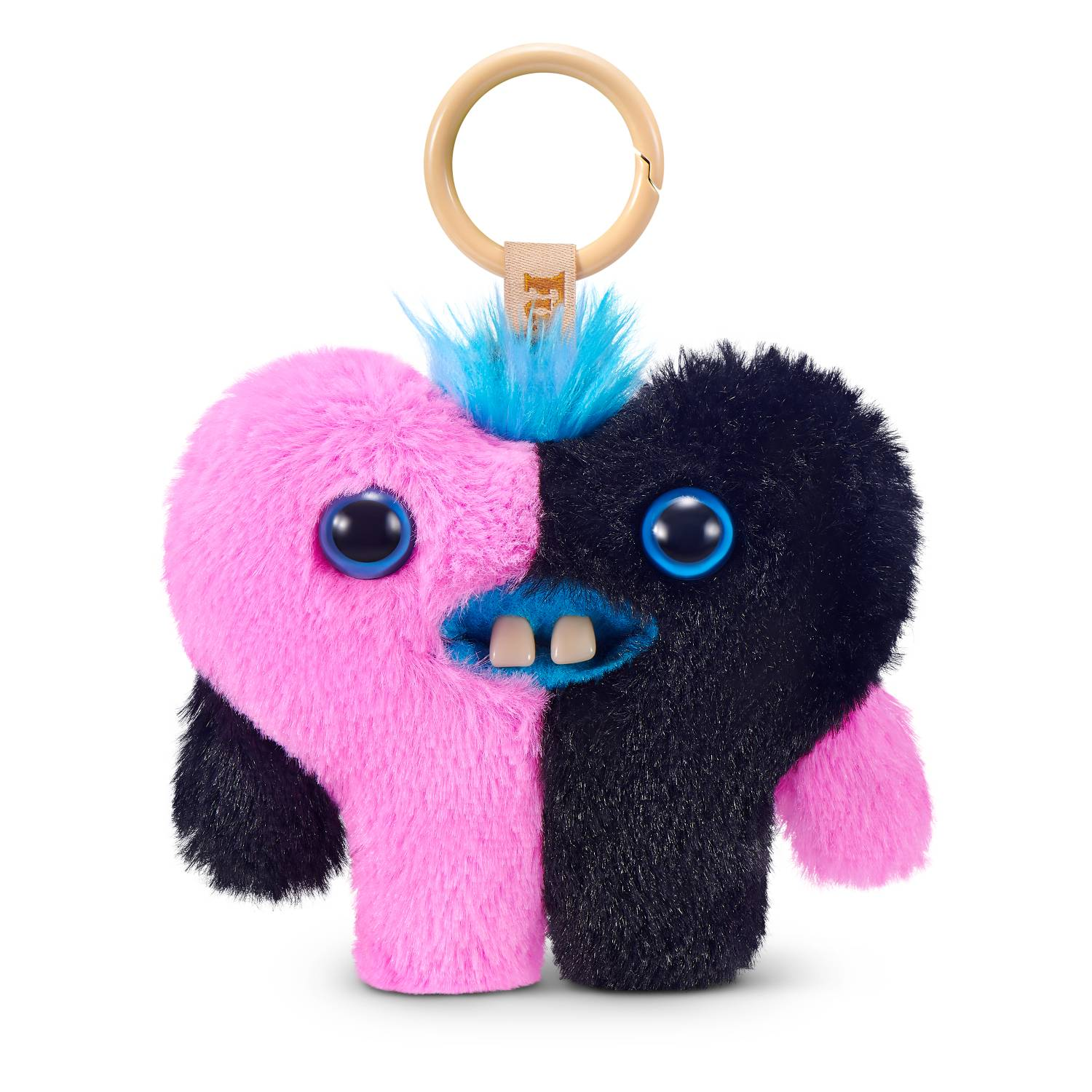 Un llavero esponjoso en forma de corazón, mitad rosa y mitad negro, con ojos y dientes azules.