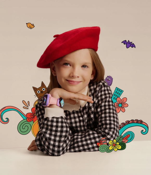 Dziewczynka w czerwonym beretku i w kratkę nosi różowy smartwatch.