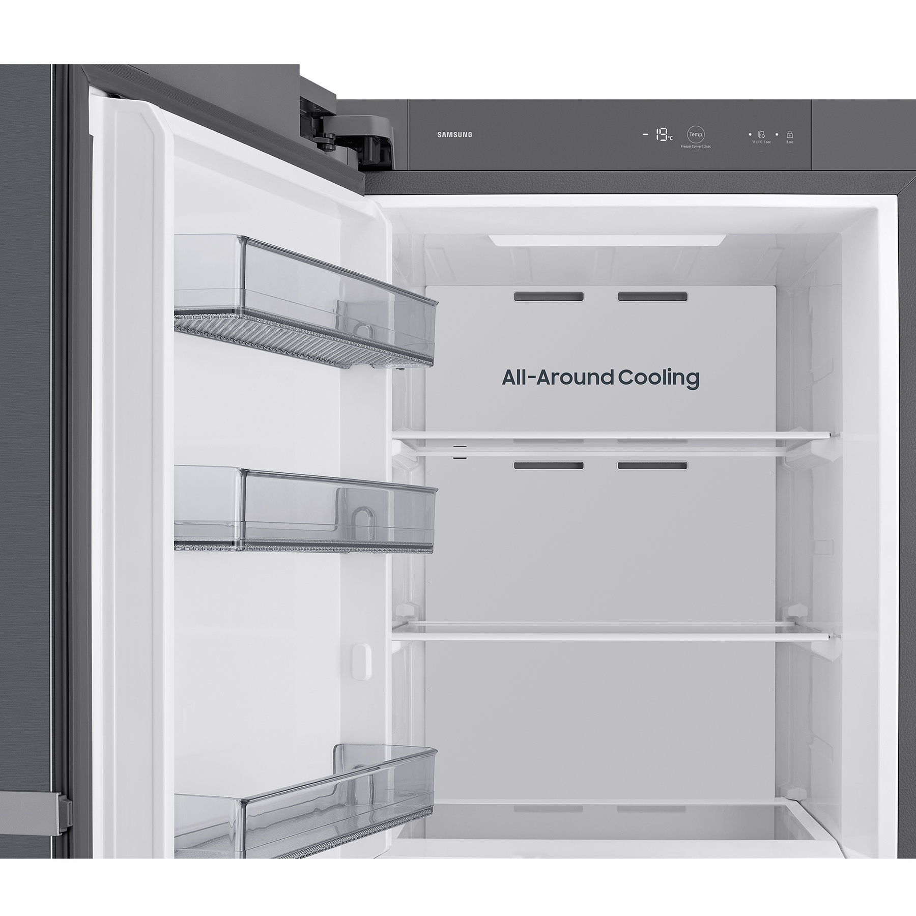 Un refrigerador Samsung vacío con estantes de vidrio y cajones.