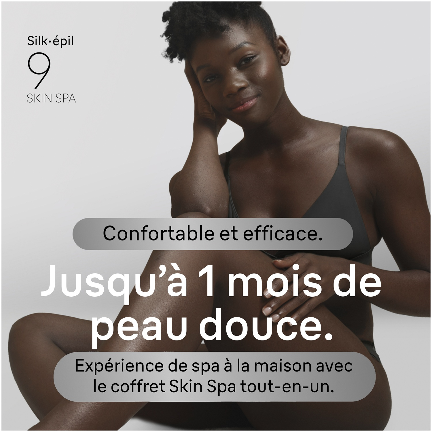 Femme à la peau douce en soutien-gorge fait la pub Silk-épil 9.