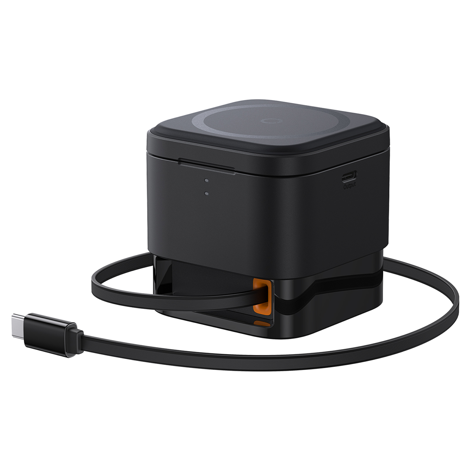 Cargador cúbico negro con cable USB-C sobre fondo blanco.