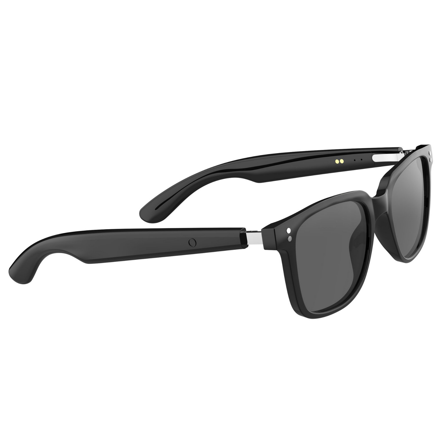 Gafas de sol negras con lentes oscuras y detalles plateados.