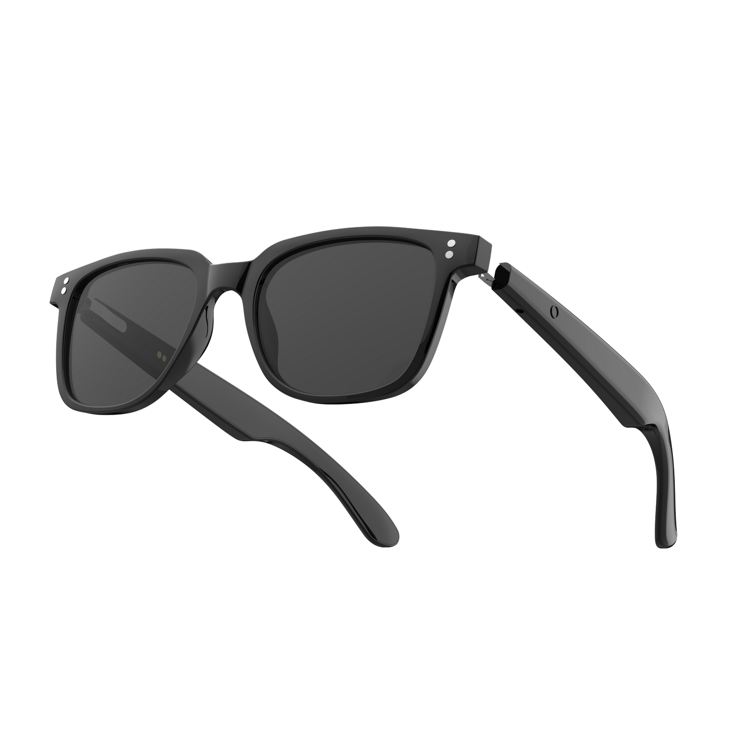 Gafas de sol rectangulares gris oscuro con lentes y patillas negras.