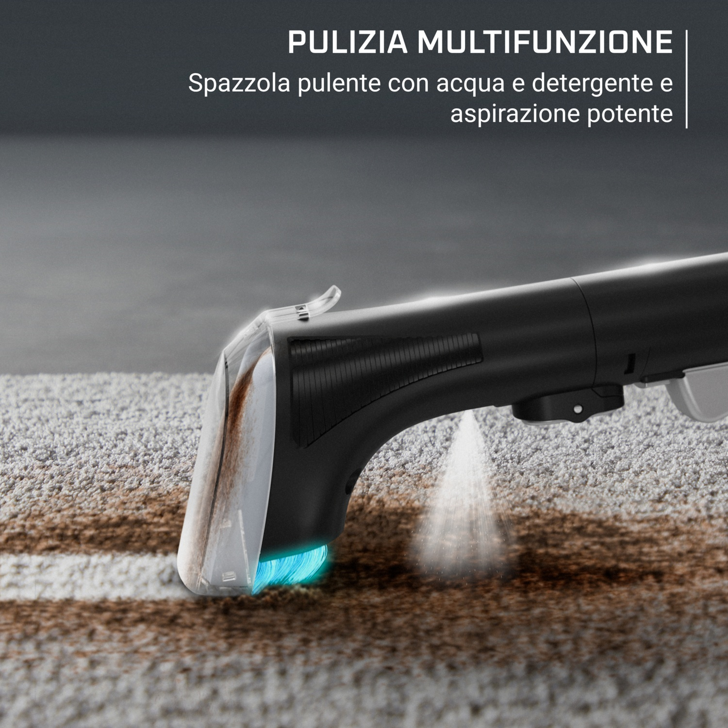 Una spazzola pulente spruzza liquido su un tappeto sporco aspirando.