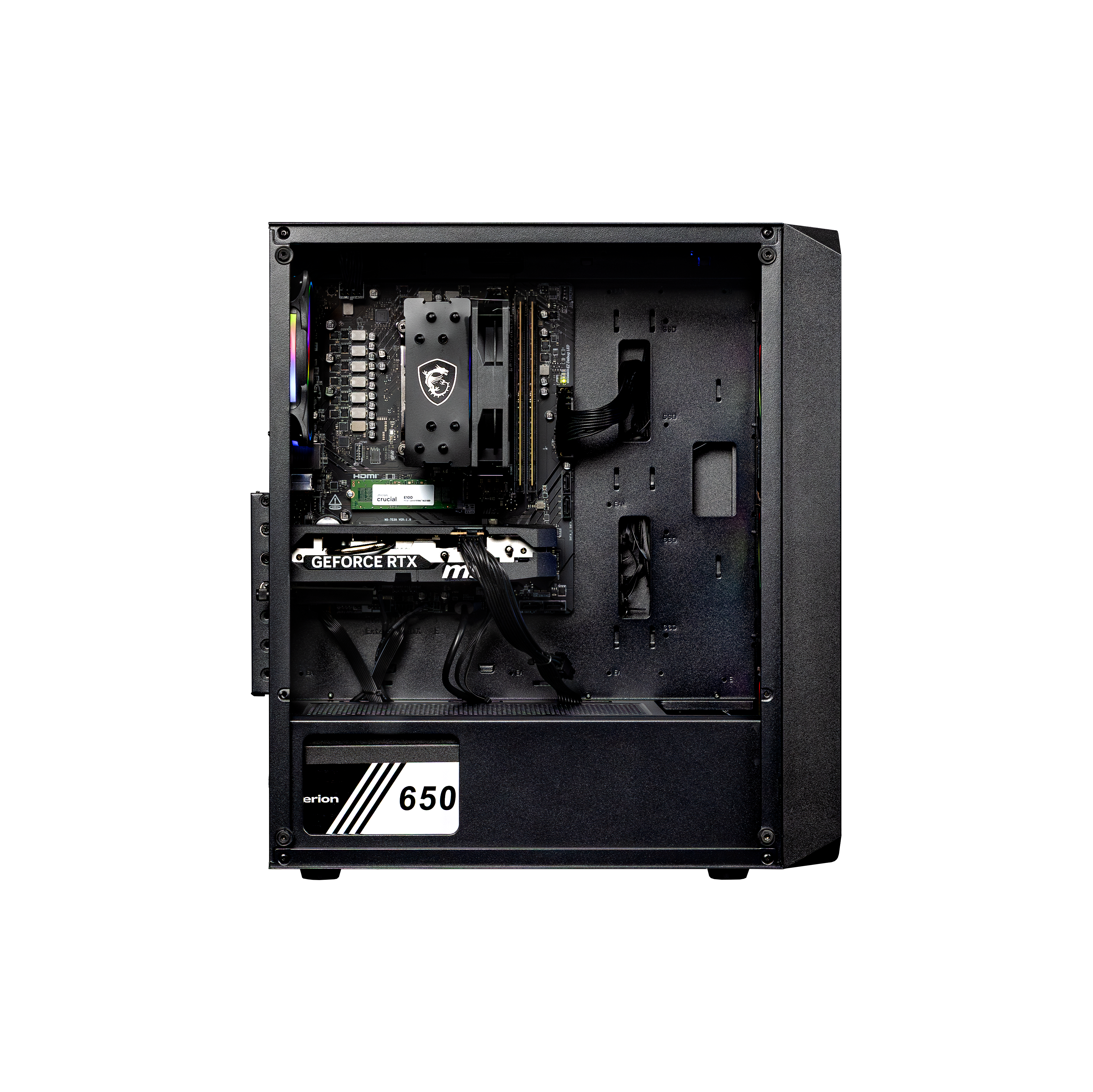 Ein geöffneter PC-Tower mit sichtbaren Komponenten wie Mainboard, Grafikkarte und Netzteil.