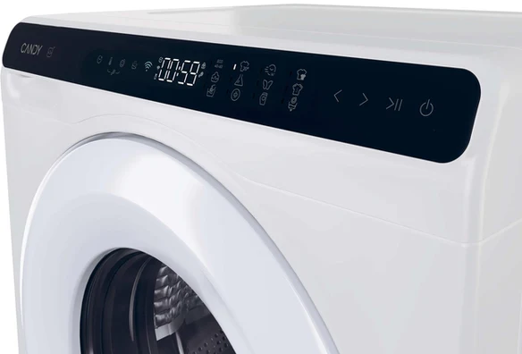 Weiße Waschmaschine mit digitalem Display, das 00:59 anzeigt.
