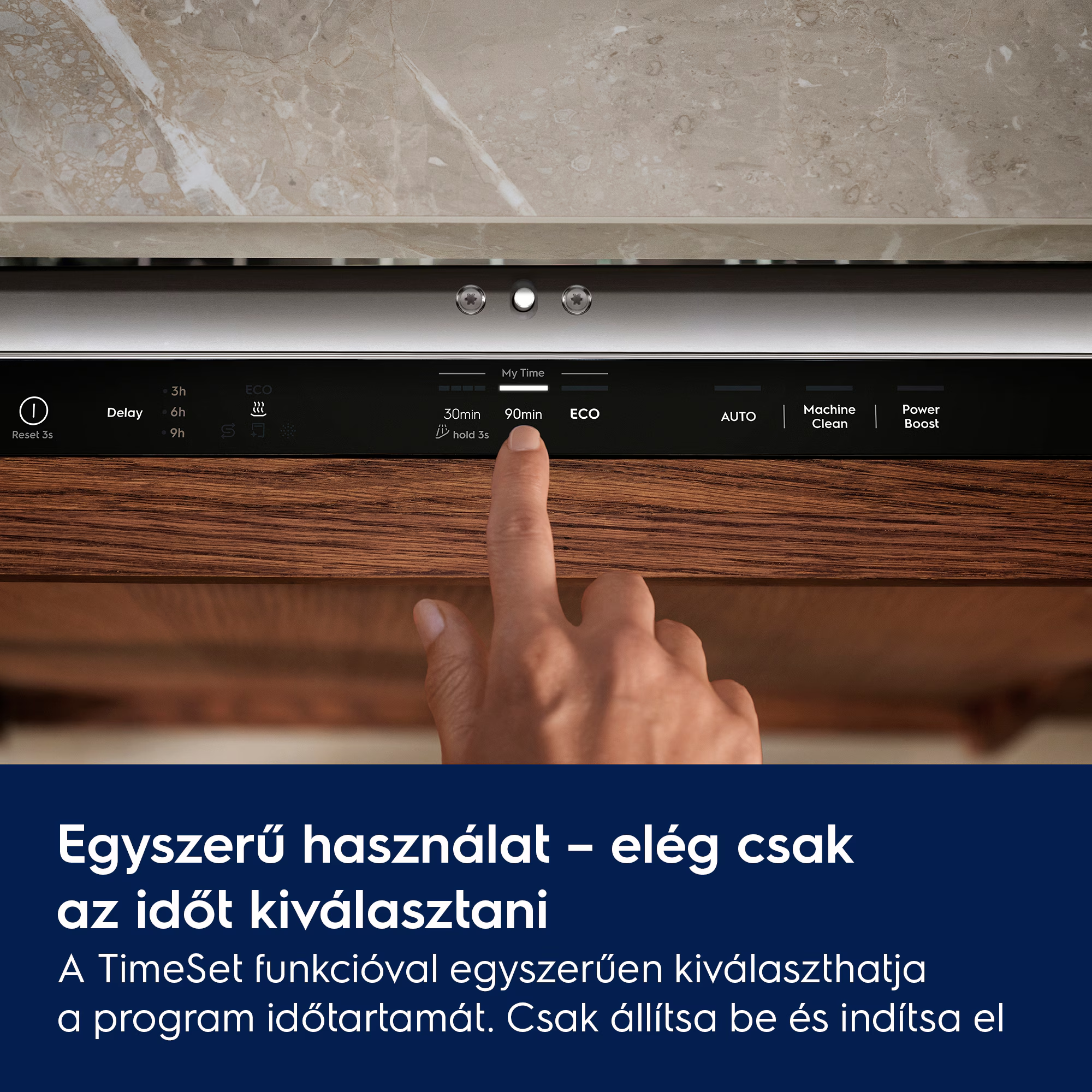 Egy ujj a 90 percre nyom egy mosogatógép kezelőpanelén.