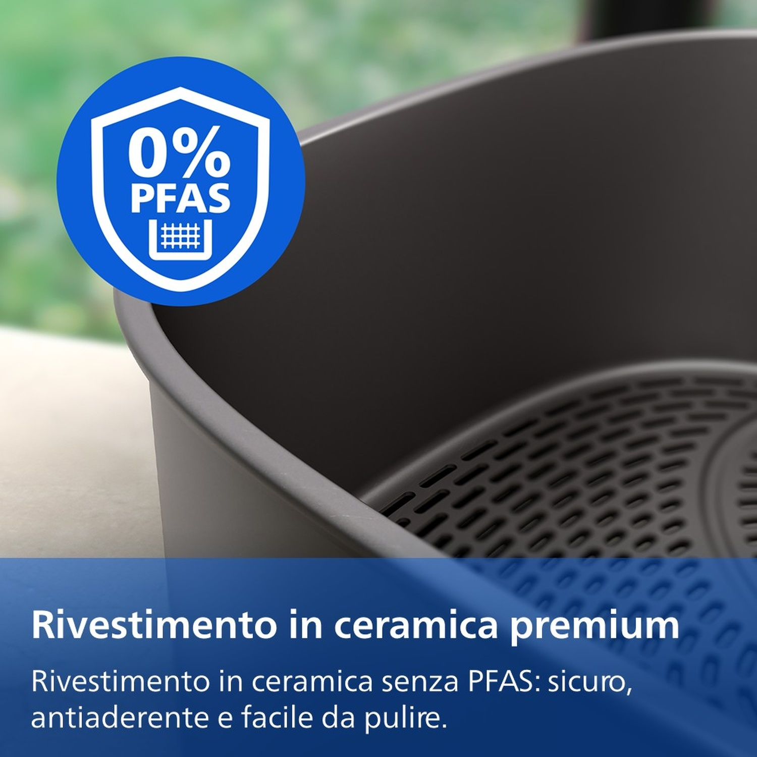 Cestello friggitrice ad aria con simbolo 0% PFAS. Rivestimento ceramico premium.