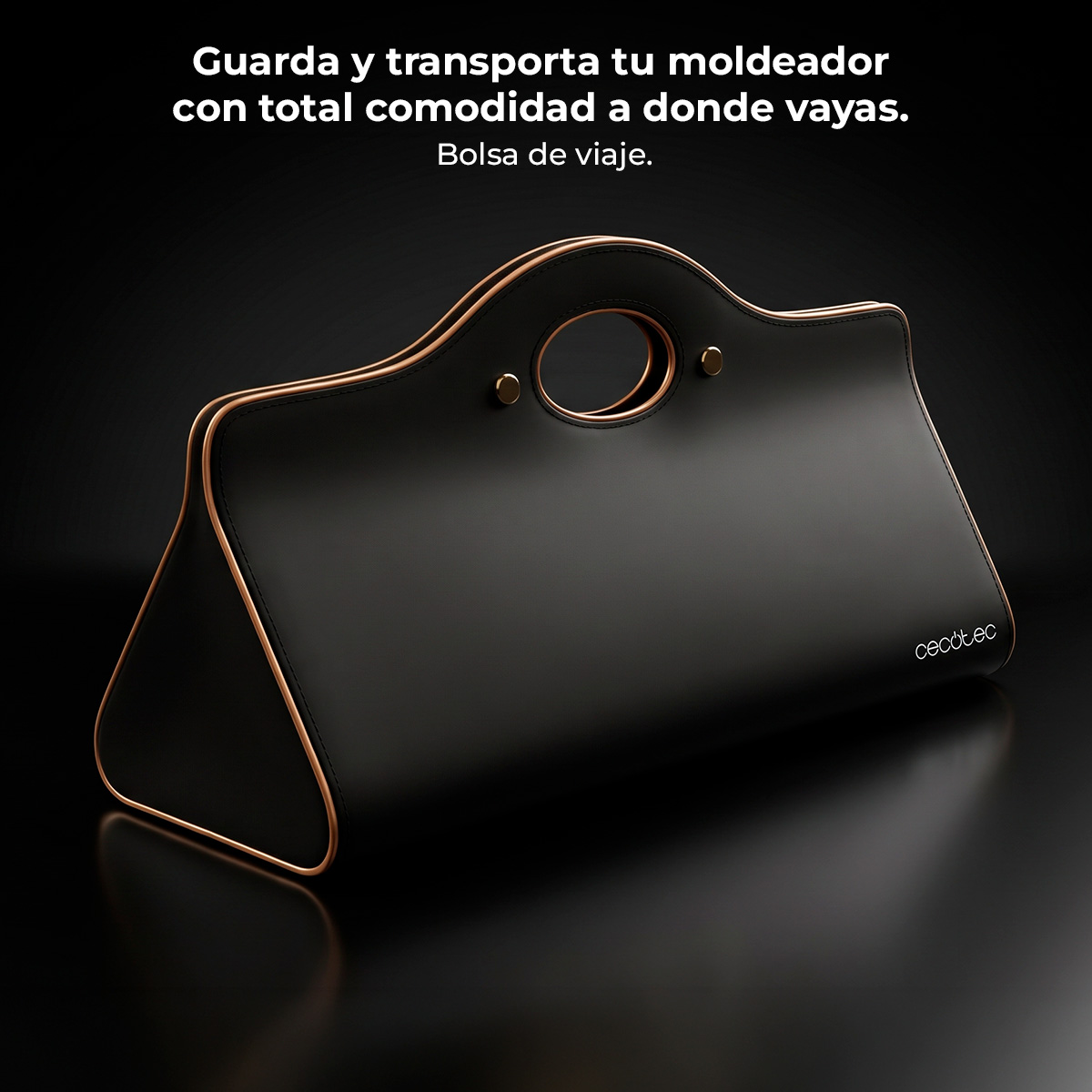 Bolsa de viaje negra con detalles y asas cobrizos, logo CECotec.