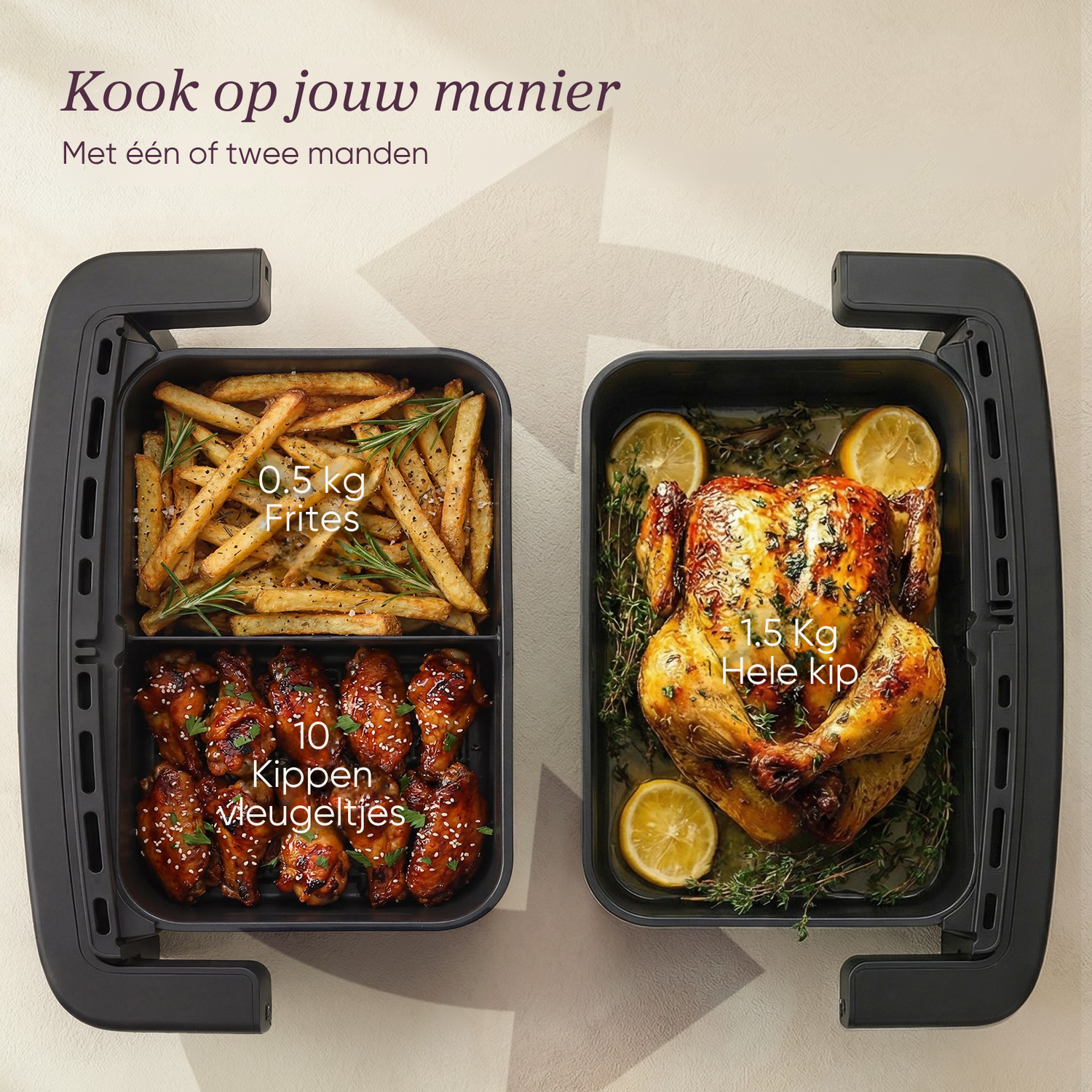 Een airfryer met twee manden: één met friet en kippenvleugels, de andere met een hele kip.