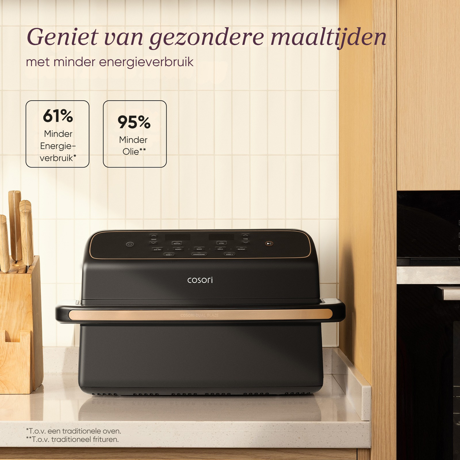 Een zwarte Cosori Dual Blaze airfryer staat op een keuken aanrecht.