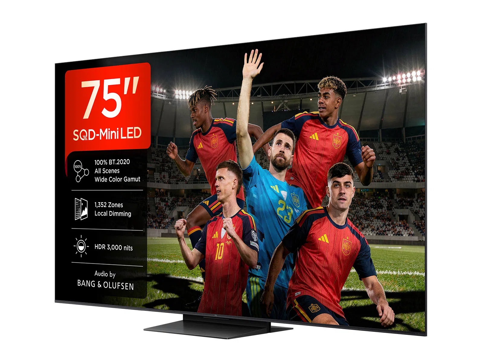 Un televisor Mini-LED de 75 pulgadas muestra jugadores de fútbol y especificaciones.