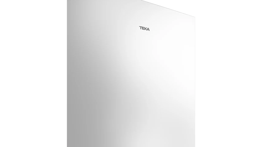 Un electrodoméstico blanco con el logo de TEKA arriba.