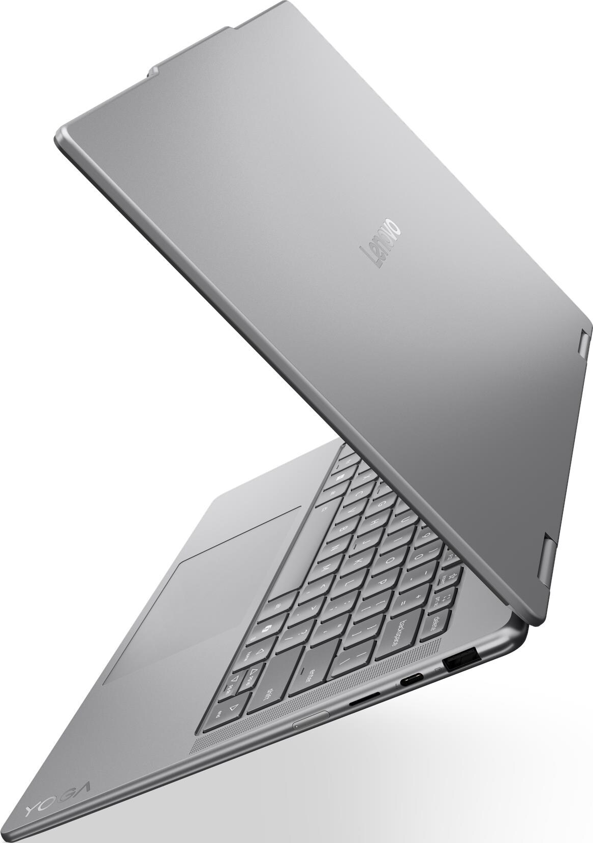 Ein silberner Laptop mit geöffnetem Deckel, Tastatur und Touchpad sichtbar.
