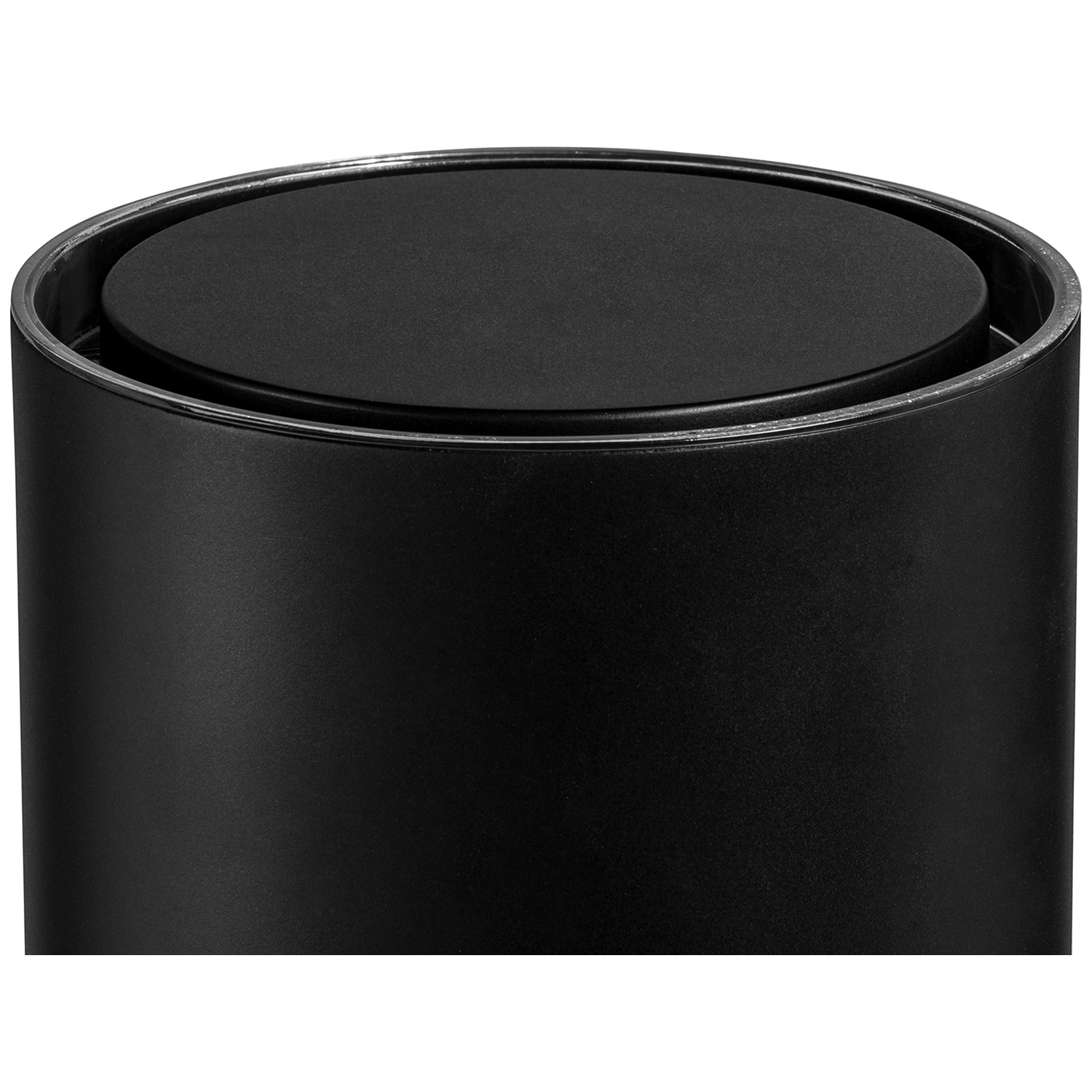 Zwarte cilindrische container met een zwart deksel en glanzende rand.