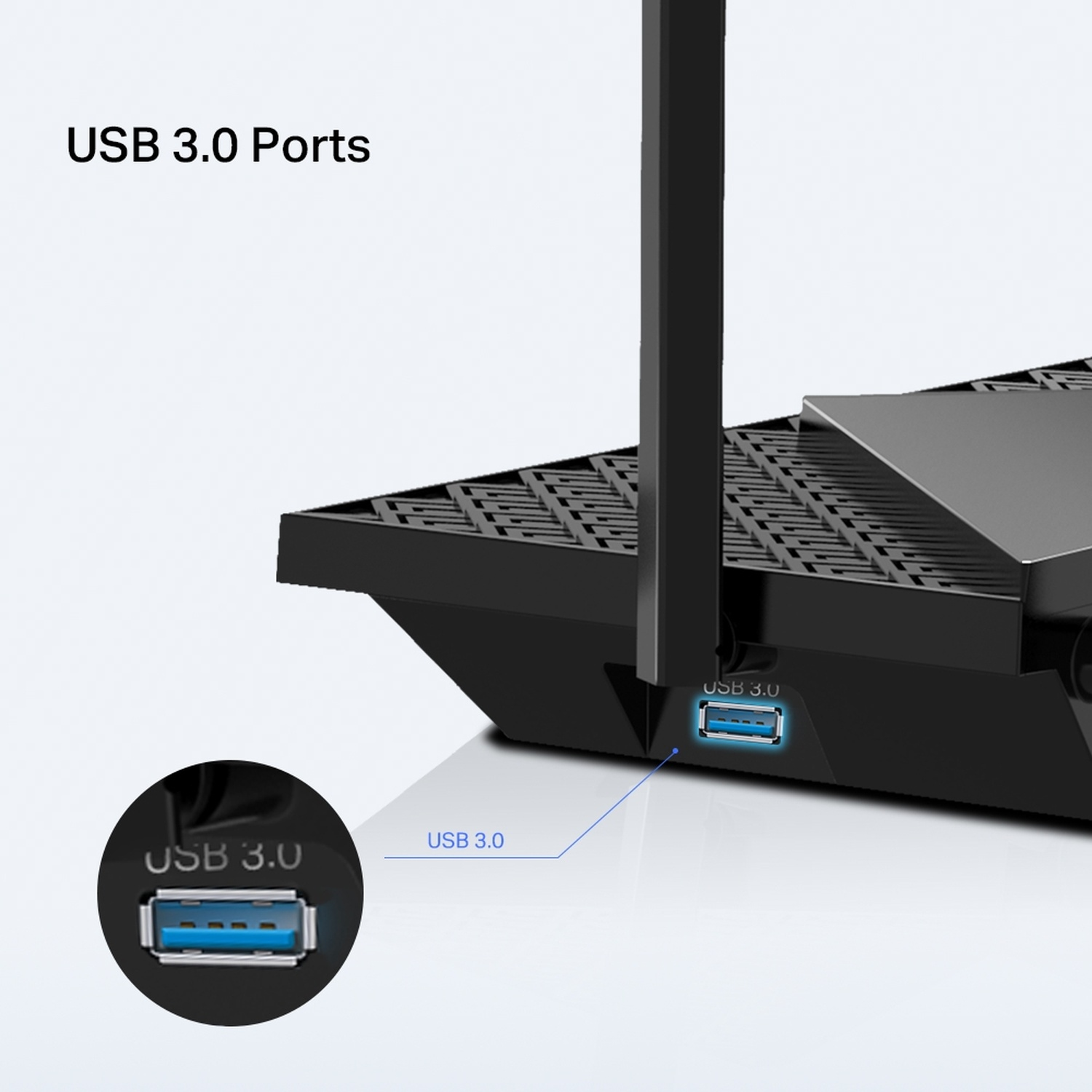 Gros plan d'un routeur noir montrant des ports USB 3.0 avec des accents bleus.