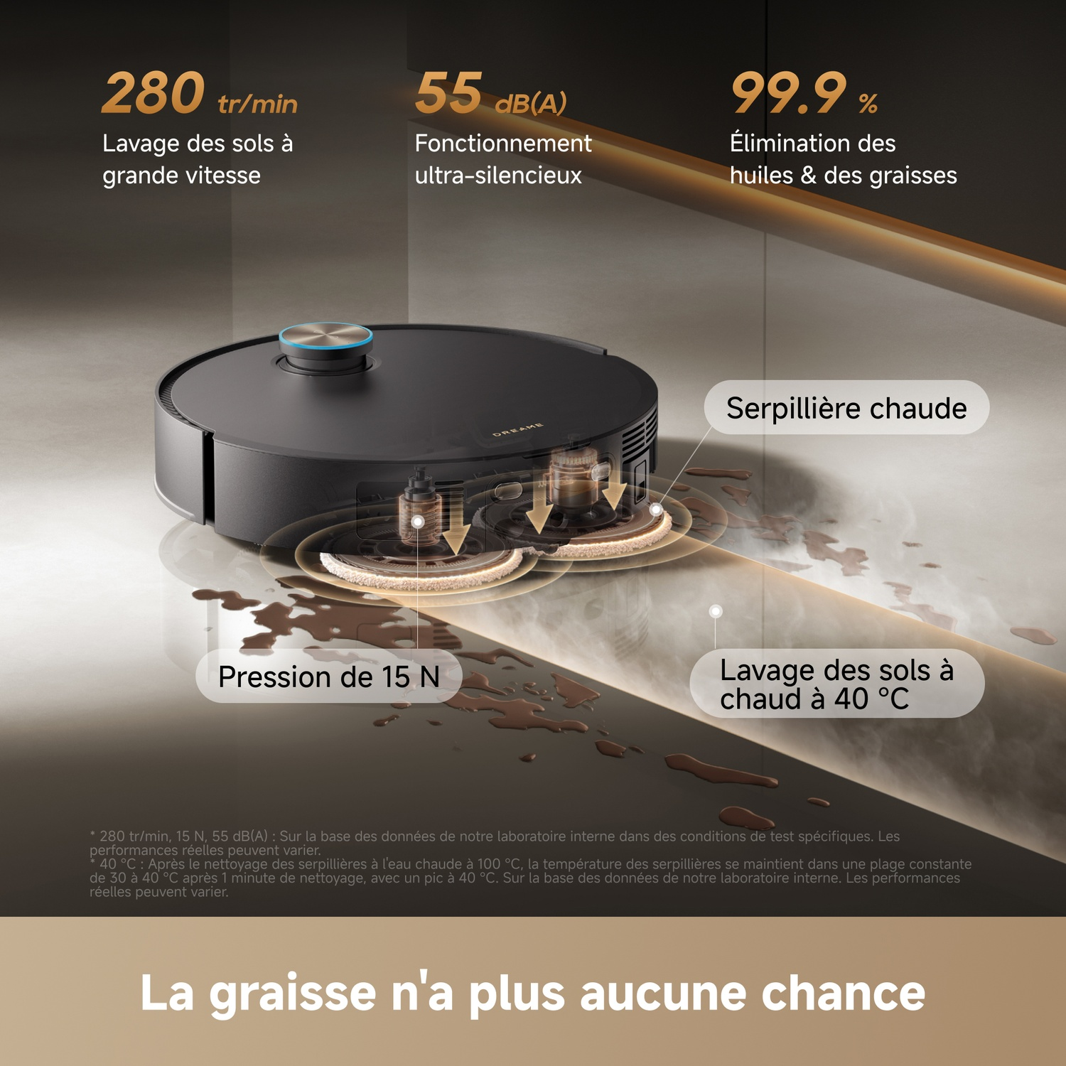 Un robot aspirateur nettoie un sol sale avec une fonction serpillière chaude.