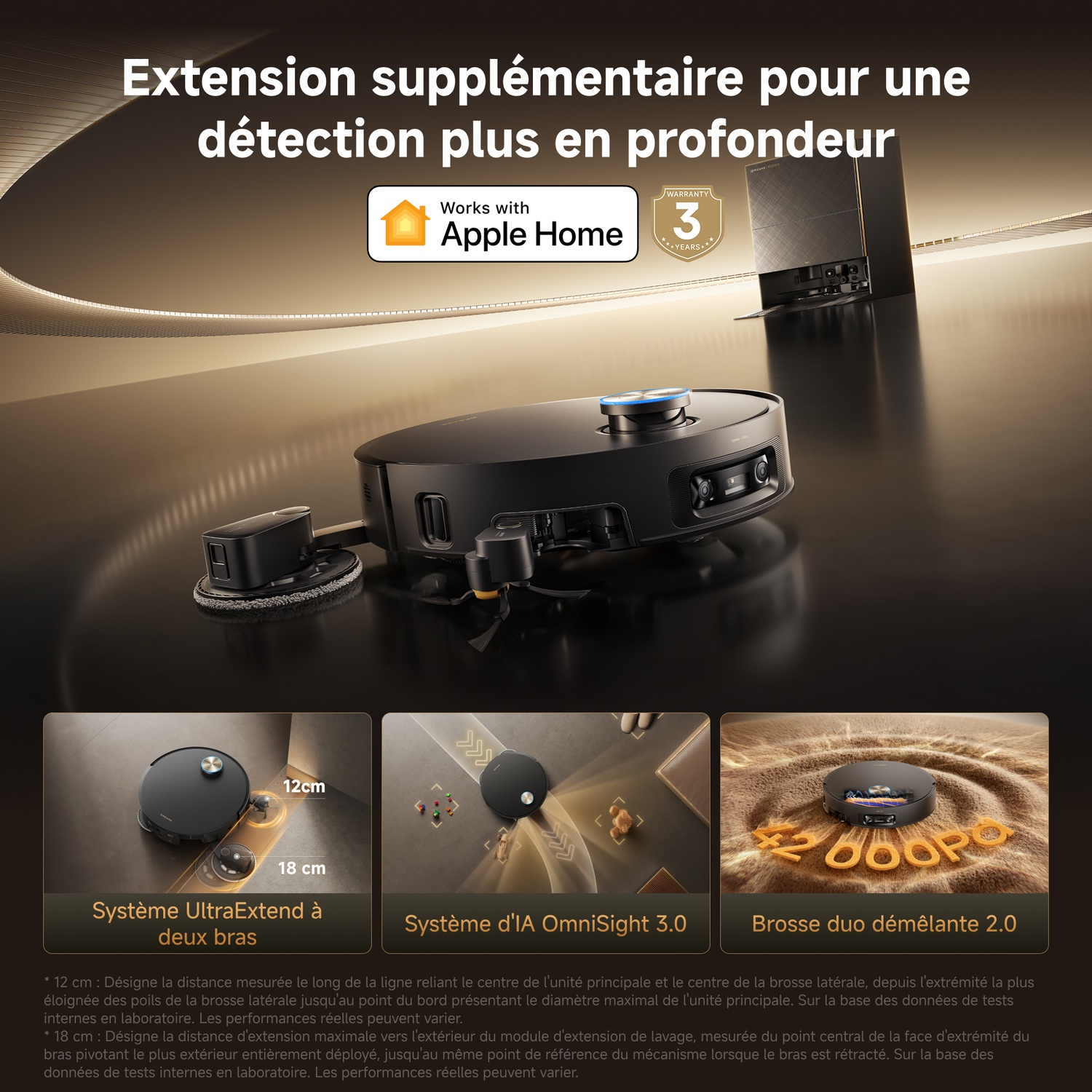 Un robot aspirateur noir avec station d'accueil et accessoires.