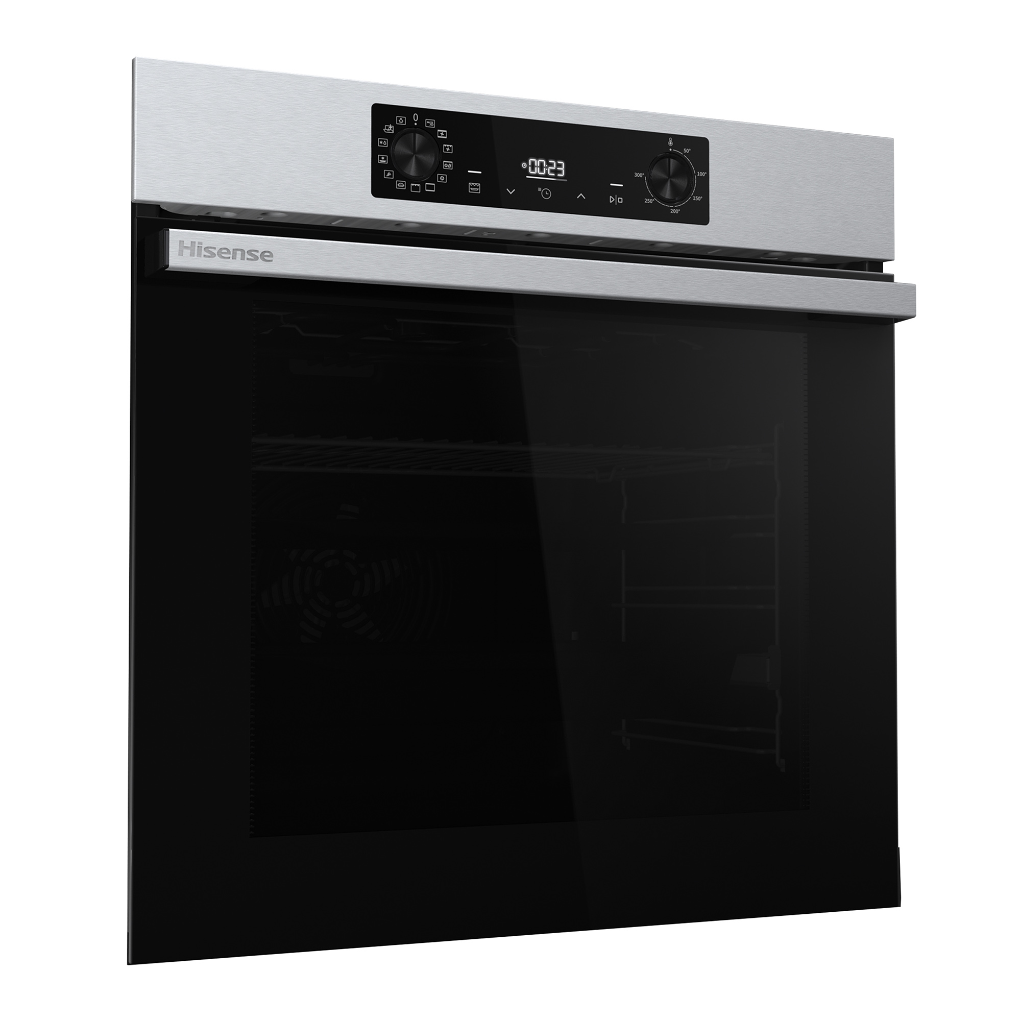 Un horno empotrable Hisense moderno con acabado de acero inoxidable y puerta de cristal negro.