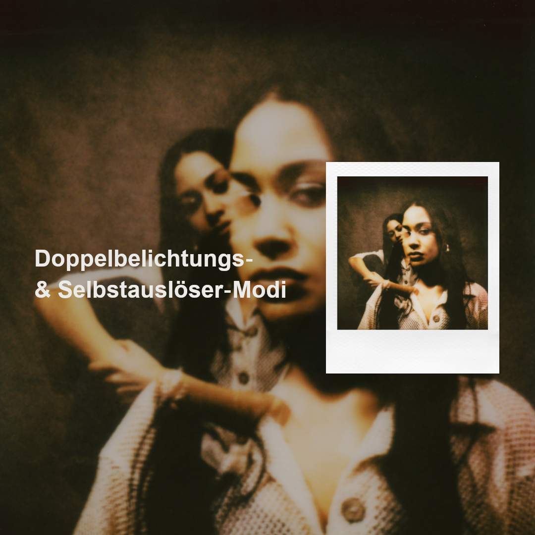 Doppelbelichtungs- & Selbstauslöser-Modi mit zwei Frauen, eine im Vordergrund, eine im Hintergrund.