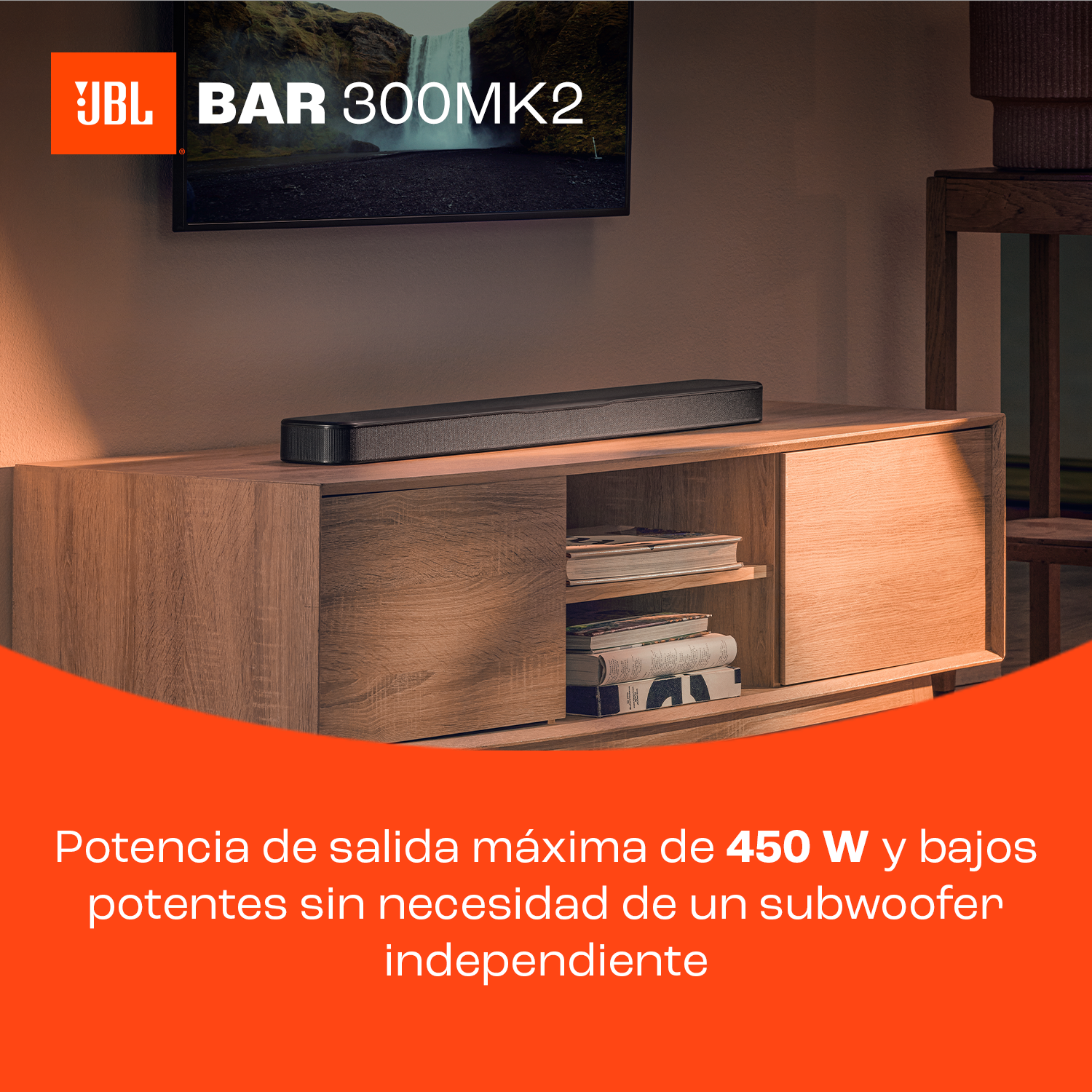 Potencia de salida máxima de 450W y bajos potentes sin necesidad de un subwoofer independiente