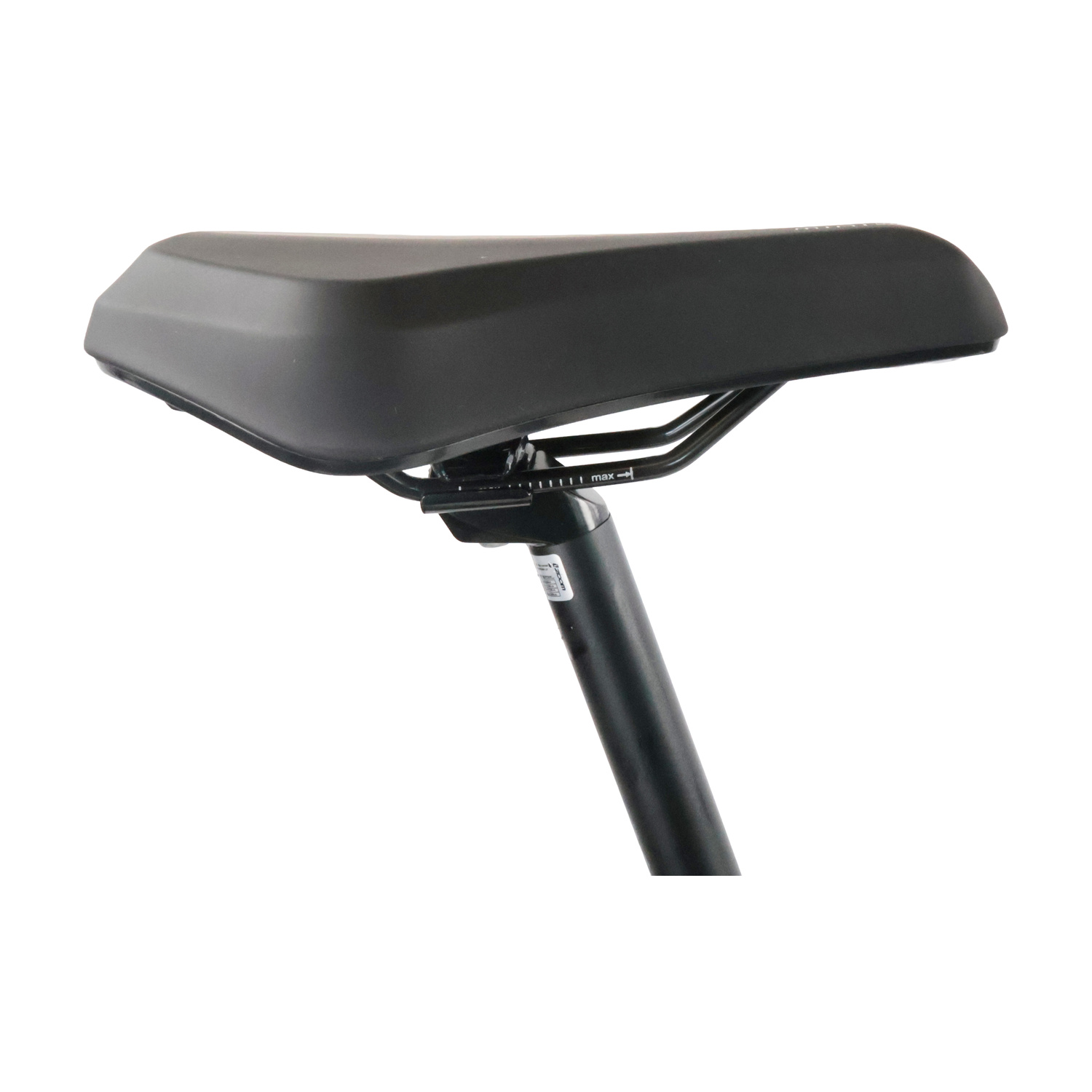 Sella da bicicletta nera con binari argentati e segni di altezza sul reggisella.
