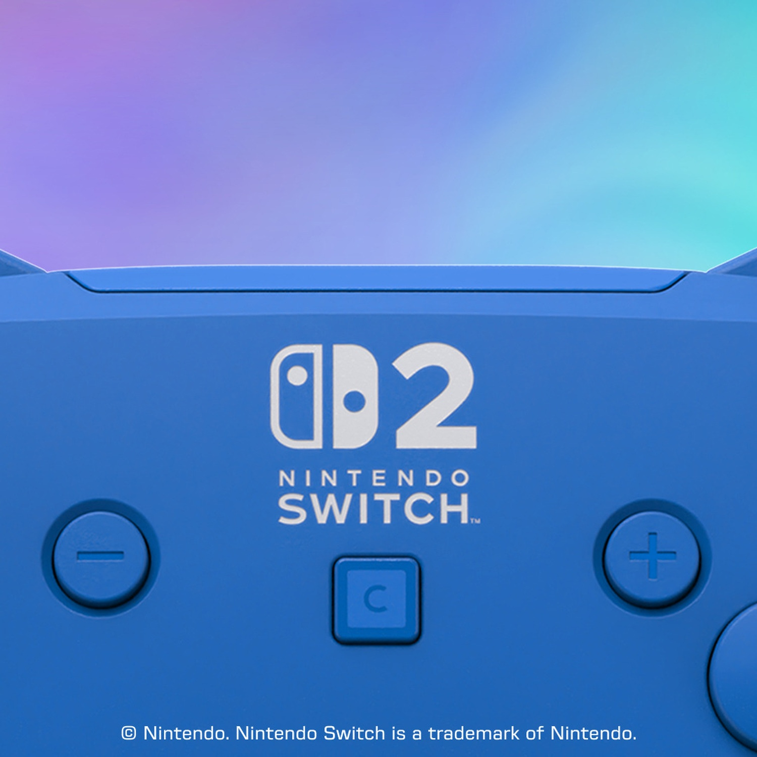 Manette bleue Nintendo Switch avec logo et boutons. Fond coloré.
