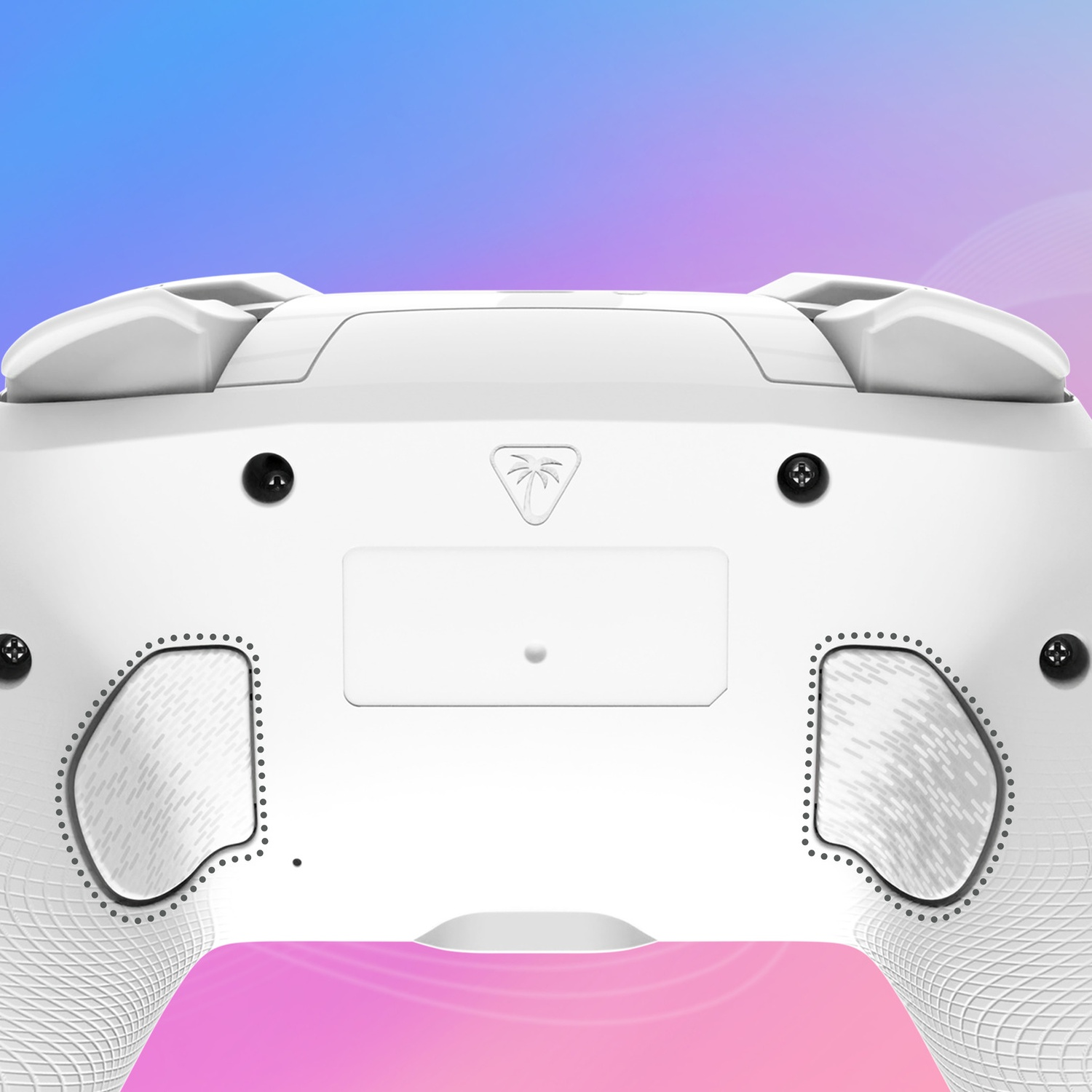 Arrière d'une manette blanche avec poignées et boutons d'épaule.