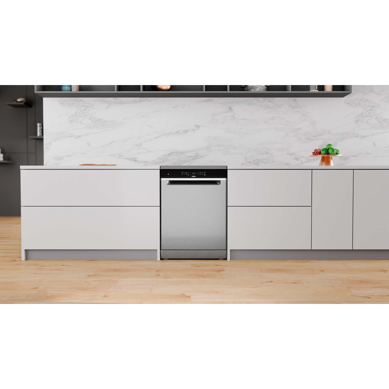 Una cucina moderna con lavastoviglie argentata e mobili bianchi.